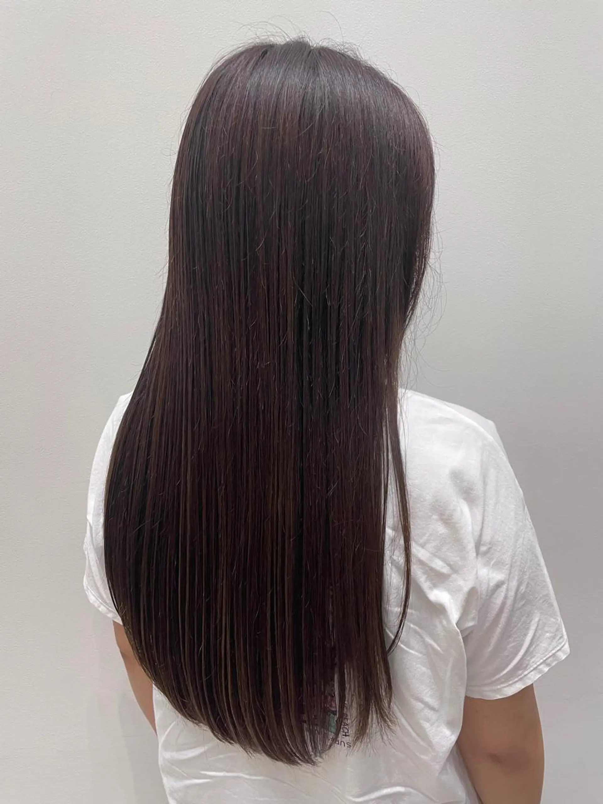 カラー 河野 いずみのヘアスタイル