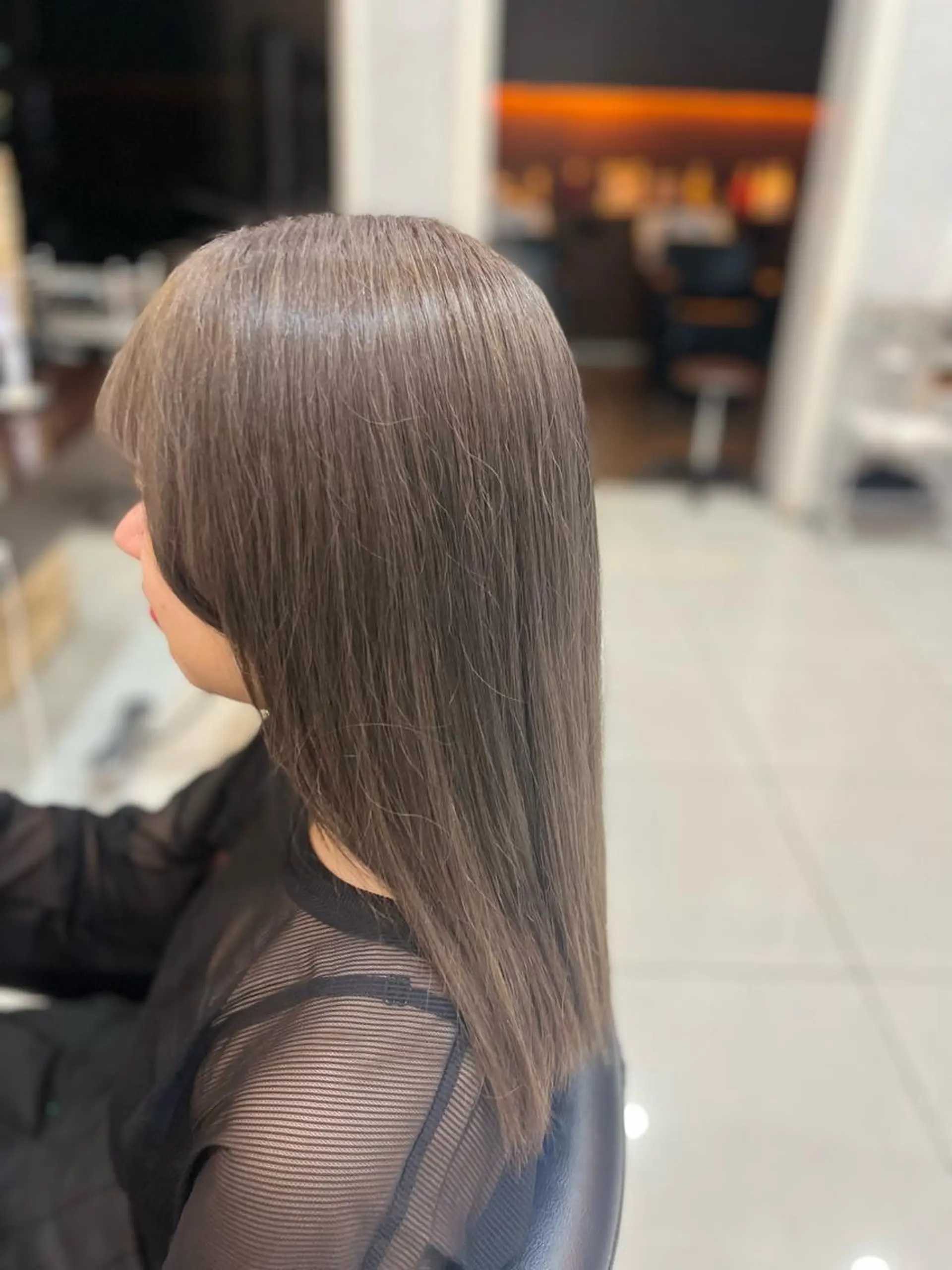 ロング カラー 透明感カラー✨🩵 韓国ヘアkanatoのヘアスタイル