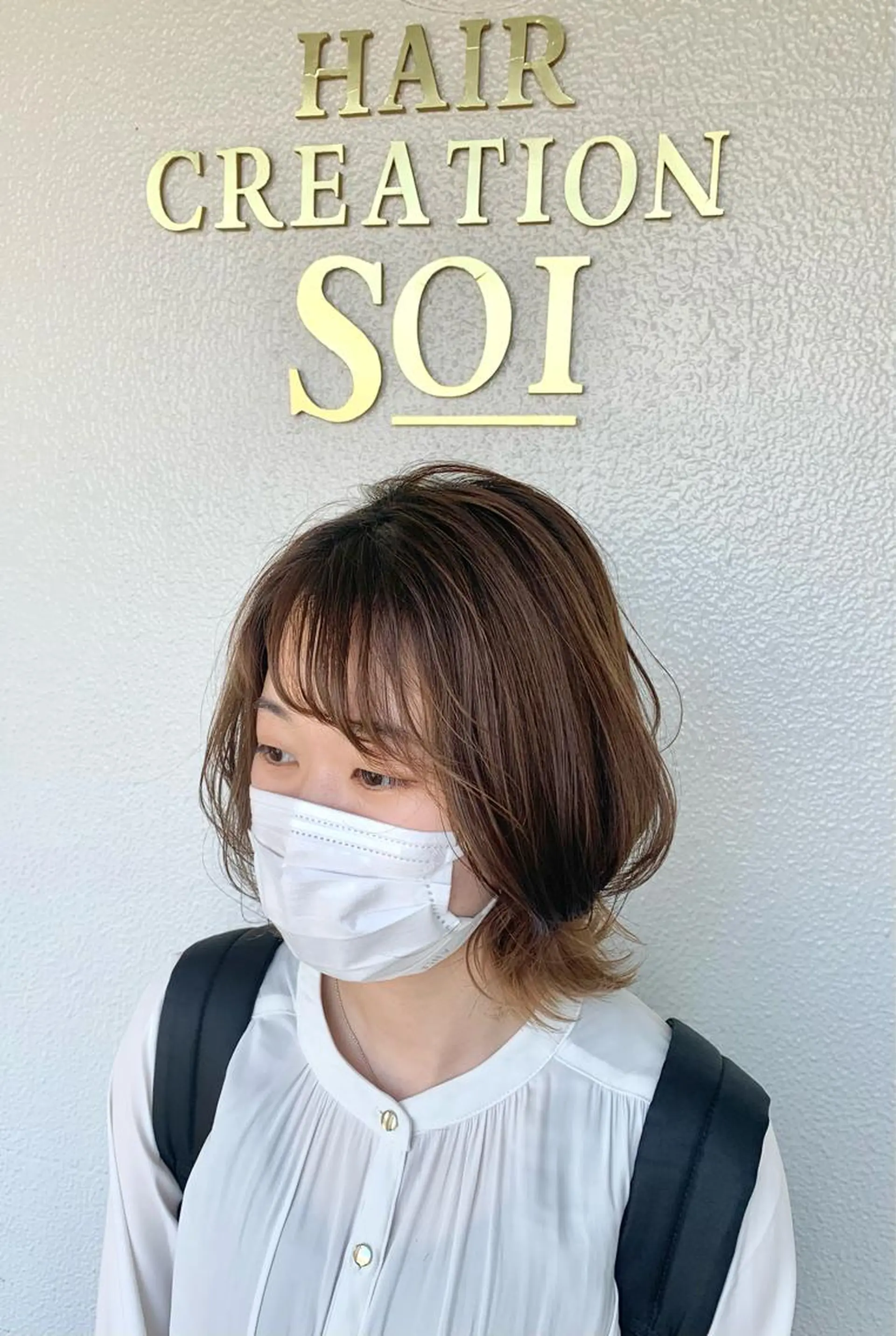 ミディアム カラー 三野 沙也のヘアスタイル