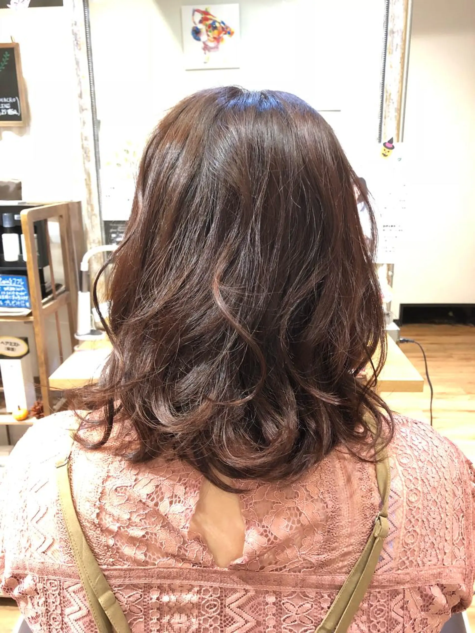 ミディアム カラー カット ヘアカラー トリートメント 青野 文香のヘアスタイル