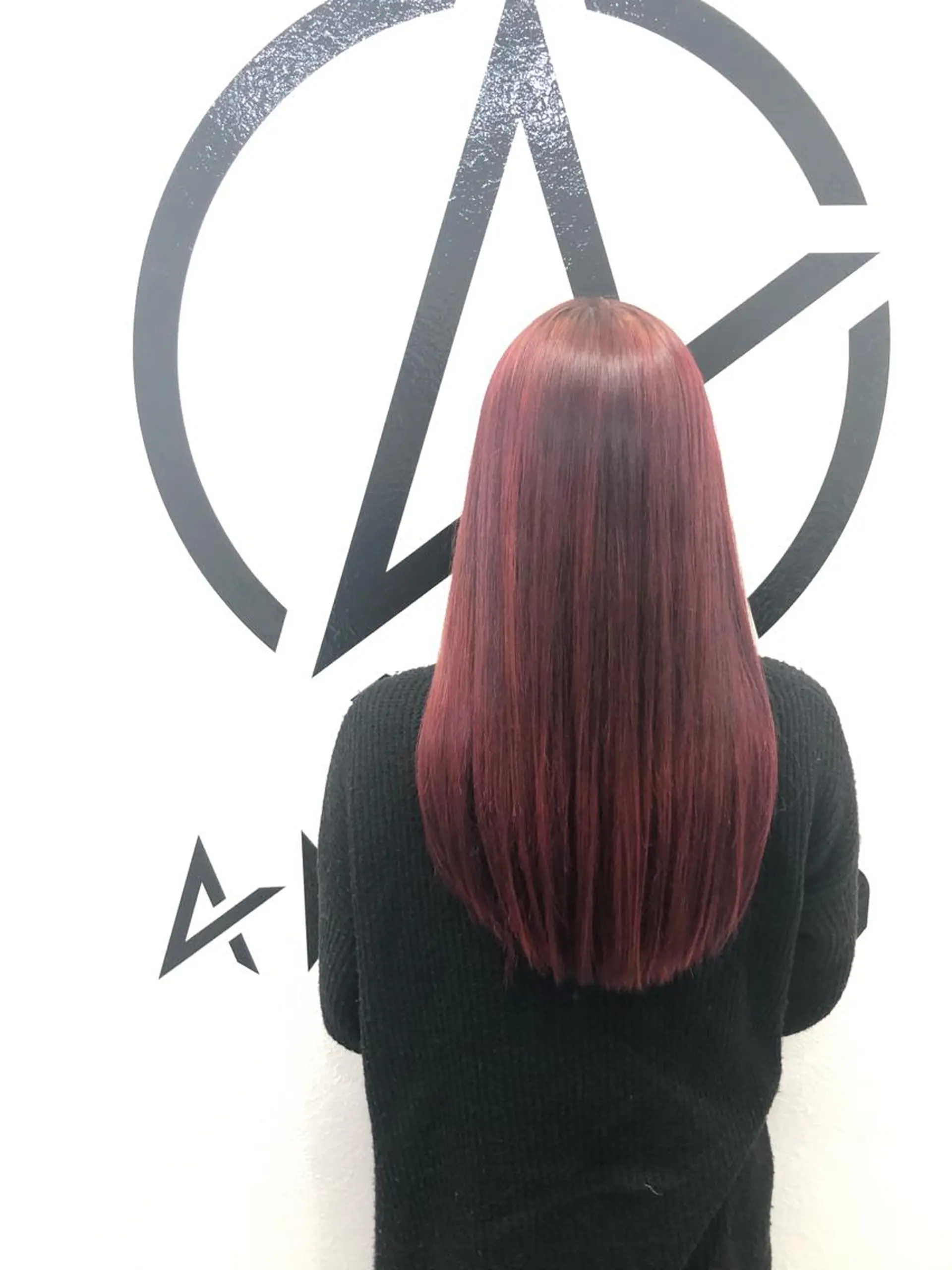 ロング 美髪の錬金術師 チダ ヨシヒロのヘアスタイル