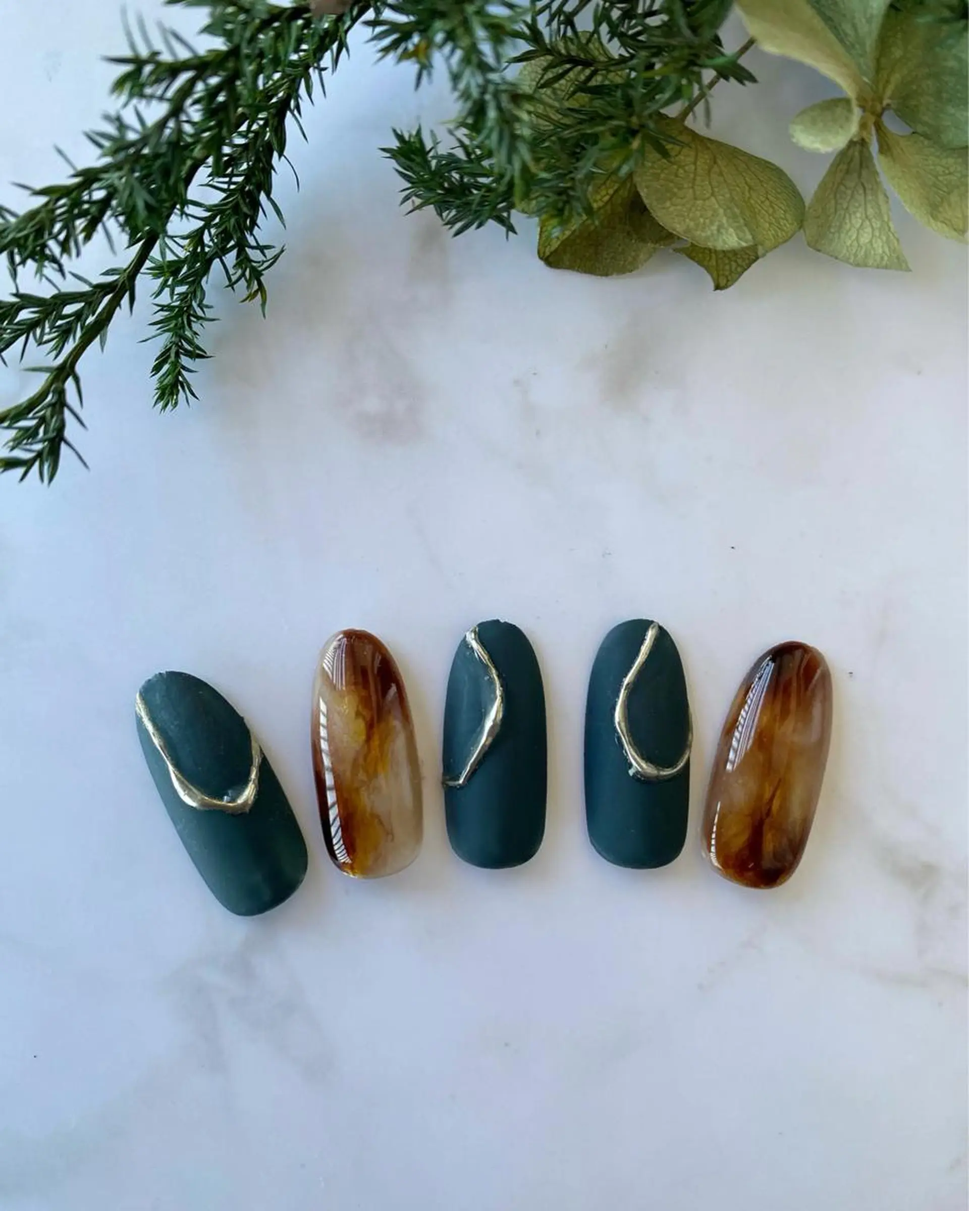 カラー ネイル べっ甲ネイル 大理石ネイル(マーブル) private nail salon   crystal ⭐︎ color所属・crystal ⭐︎ colorのネイルデザイン