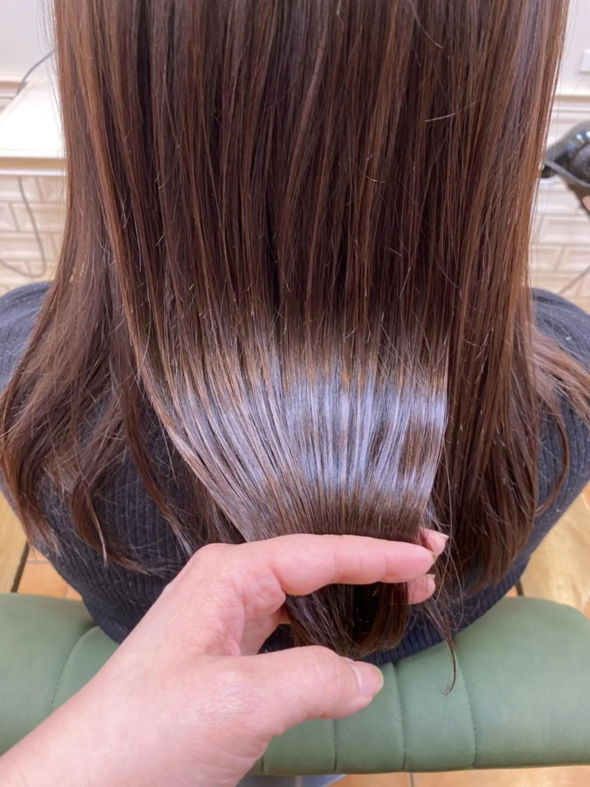 セミロング カット nao*c北大和店 スタイリスト担当のヘアスタイル