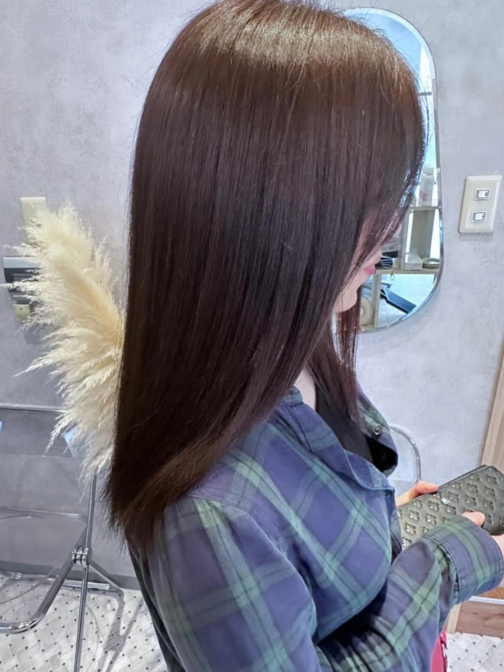 ロング カラー ヘアアレンジ ブラウンカラー ショコラブラウン REONA🪽✨ 日常に馴染む髪🫧のヘアスタイル