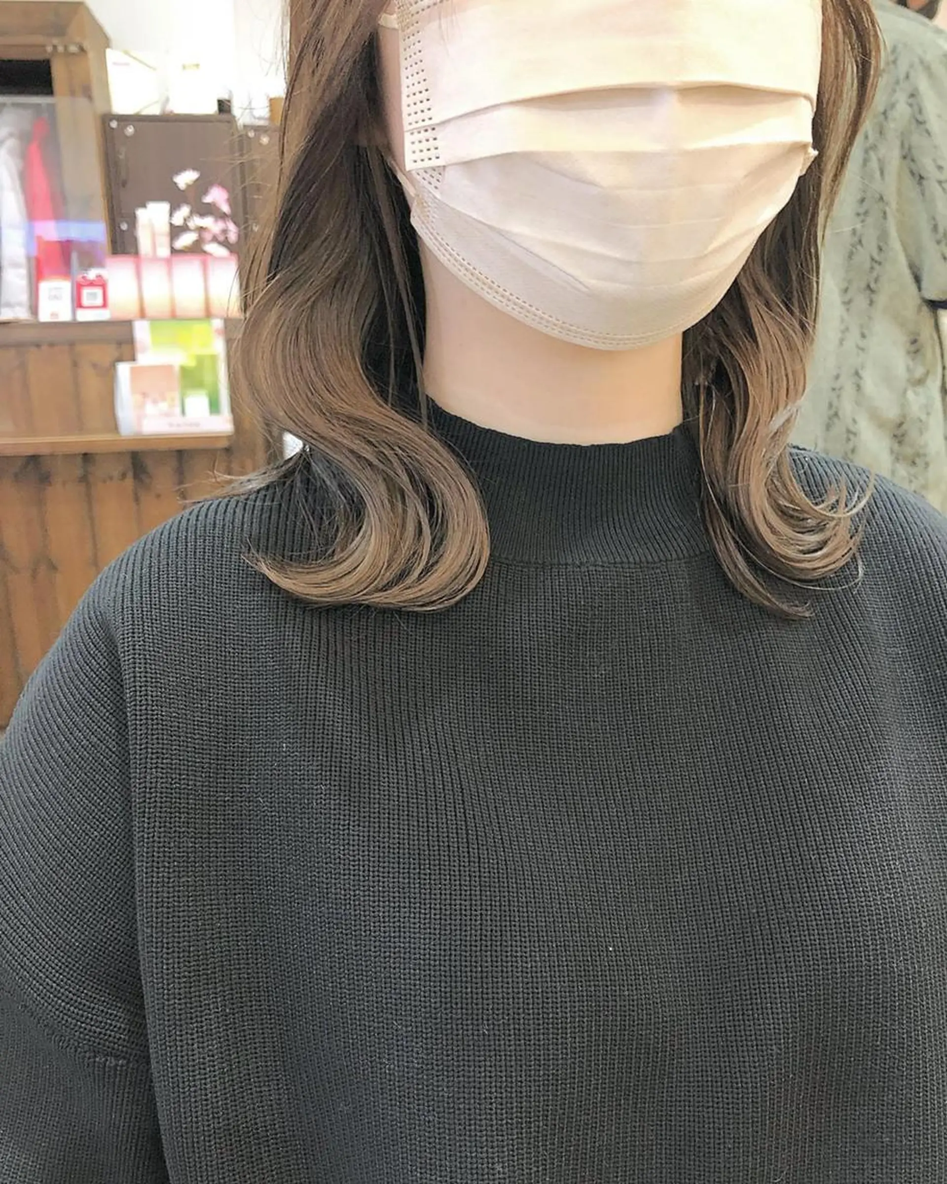 カラー アディクシーカラー アッシュ ブリーチ ダブルカラー イヤリングカラー 🌈ハイトーン/ ワタル🌈のヘアスタイル