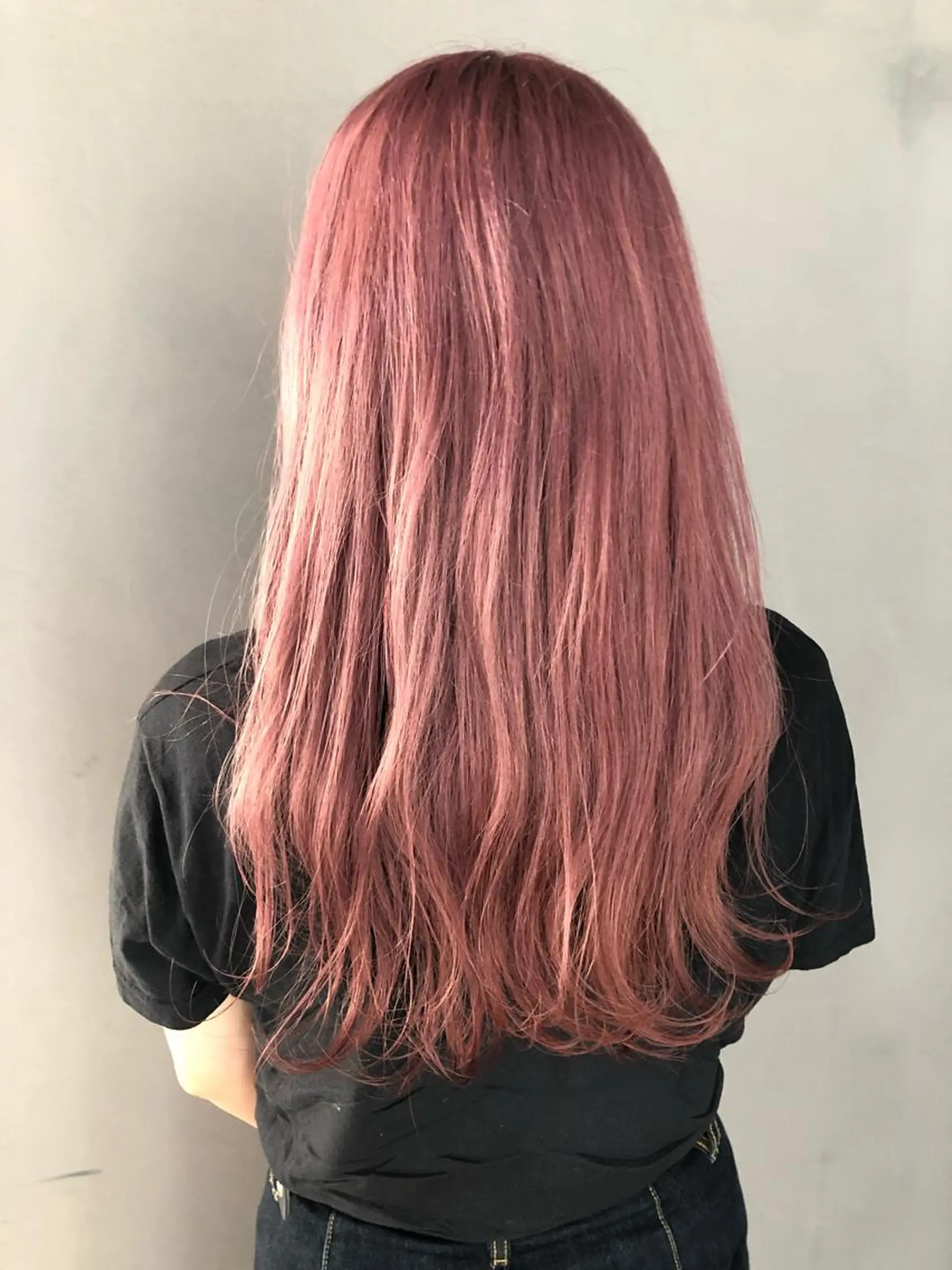 ロング カラー ピンクカラー レイヤー/髪質改善/ ブリーチ/コタケのヘアスタイル