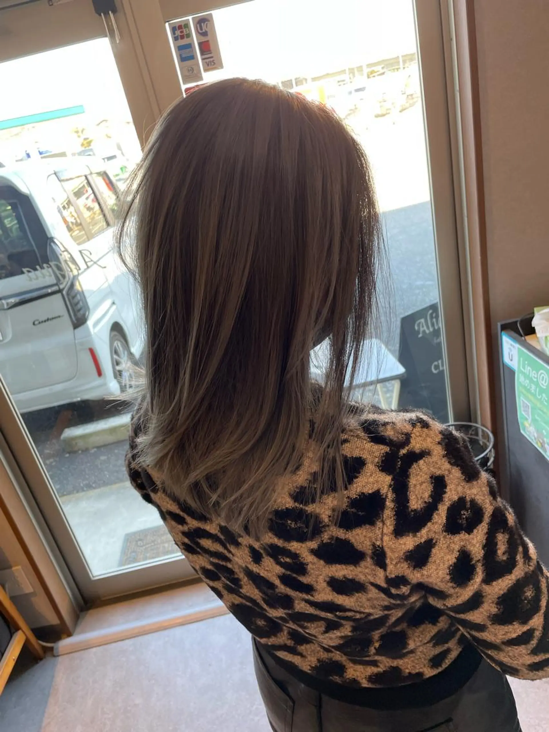 ミディアム カラー 山本 貴弘のヘアスタイル