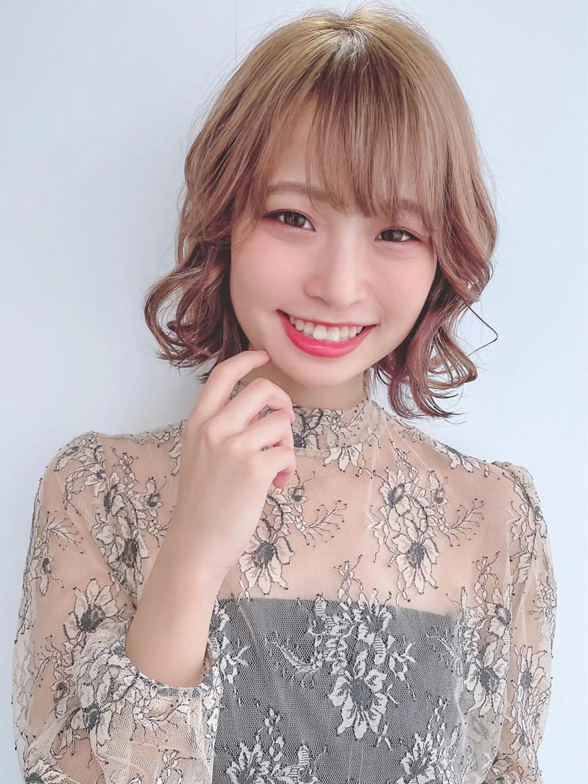 ミディアム カラー パーマ ヘアアレンジ 美髪矯正 Rioのヘアスタイル