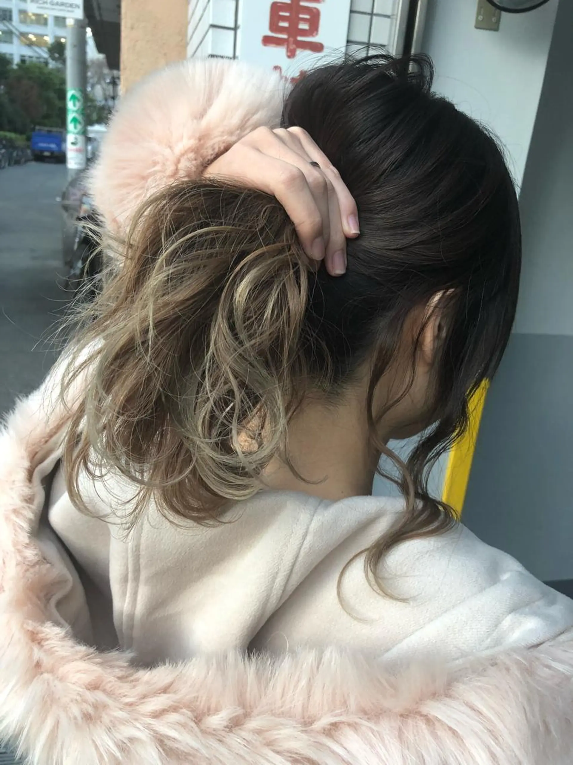 セミロング カラー 髪質改善 中川 翔のヘアスタイル