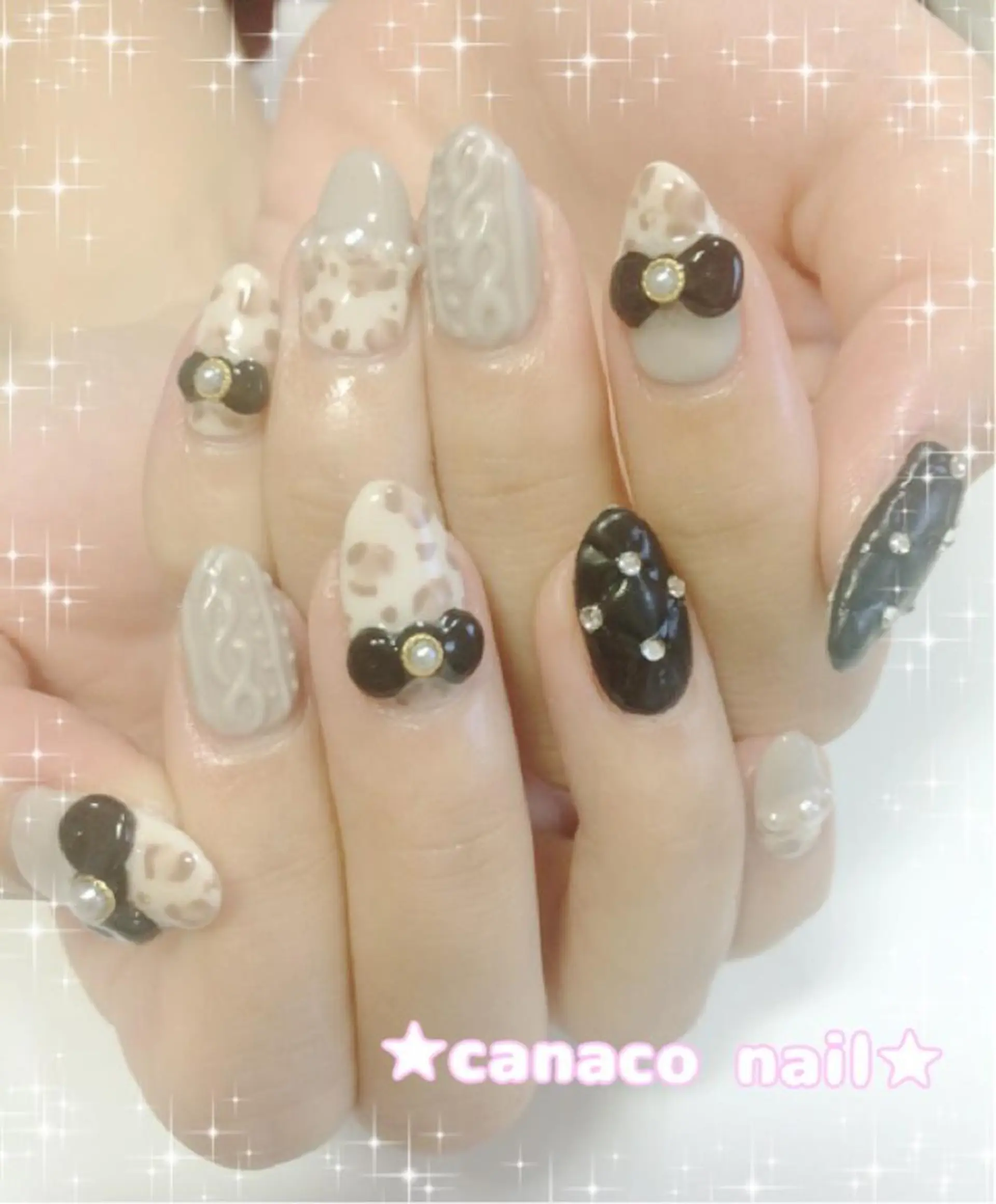 ネイル アートネイル ジェルネイル パラジェル ストーンネイル Felice所属・ベテランネイル cnc  nailのネイルデザイン