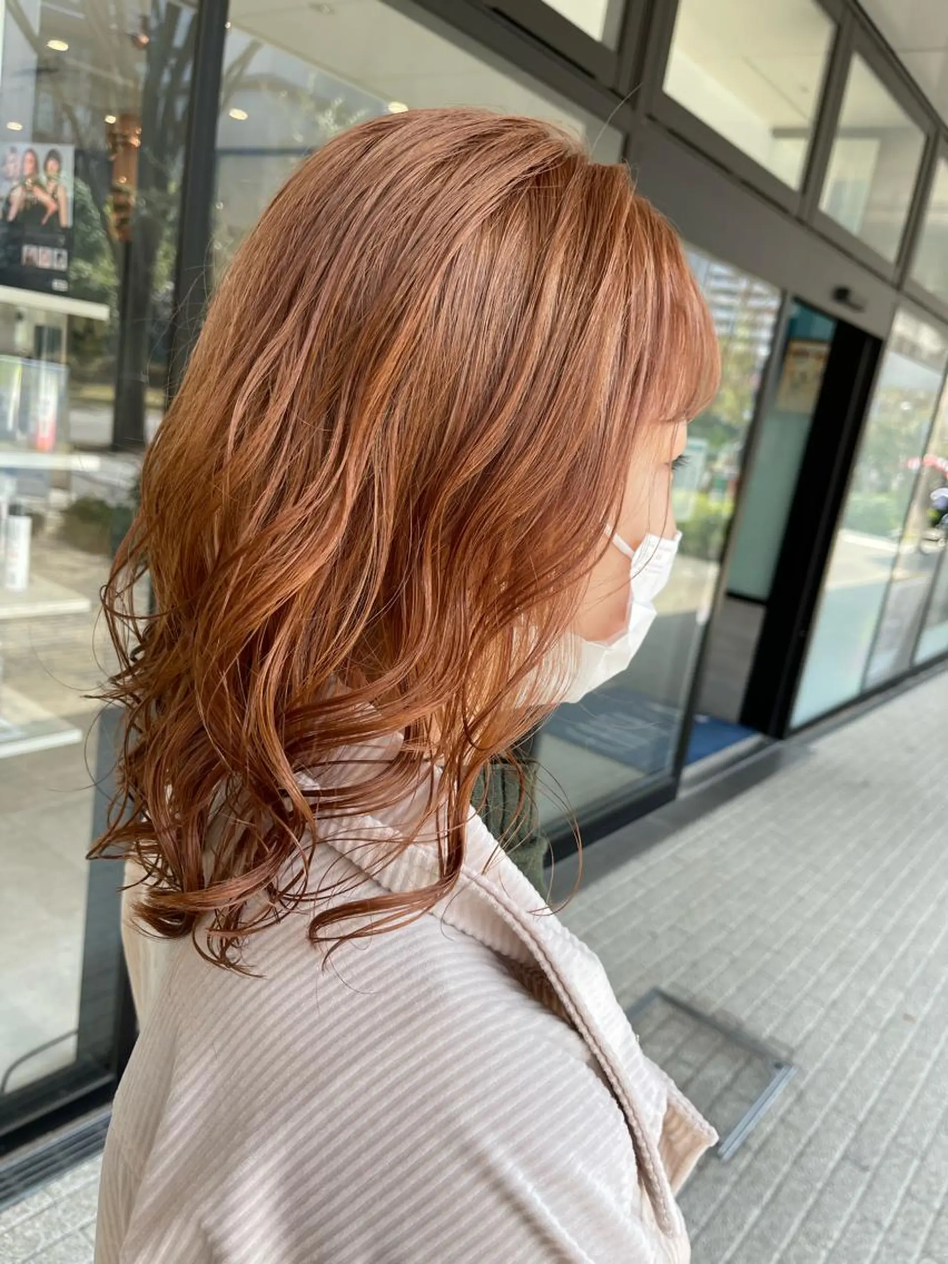 ミディアム ヘアカラー 金森 斗夢のヘアスタイル