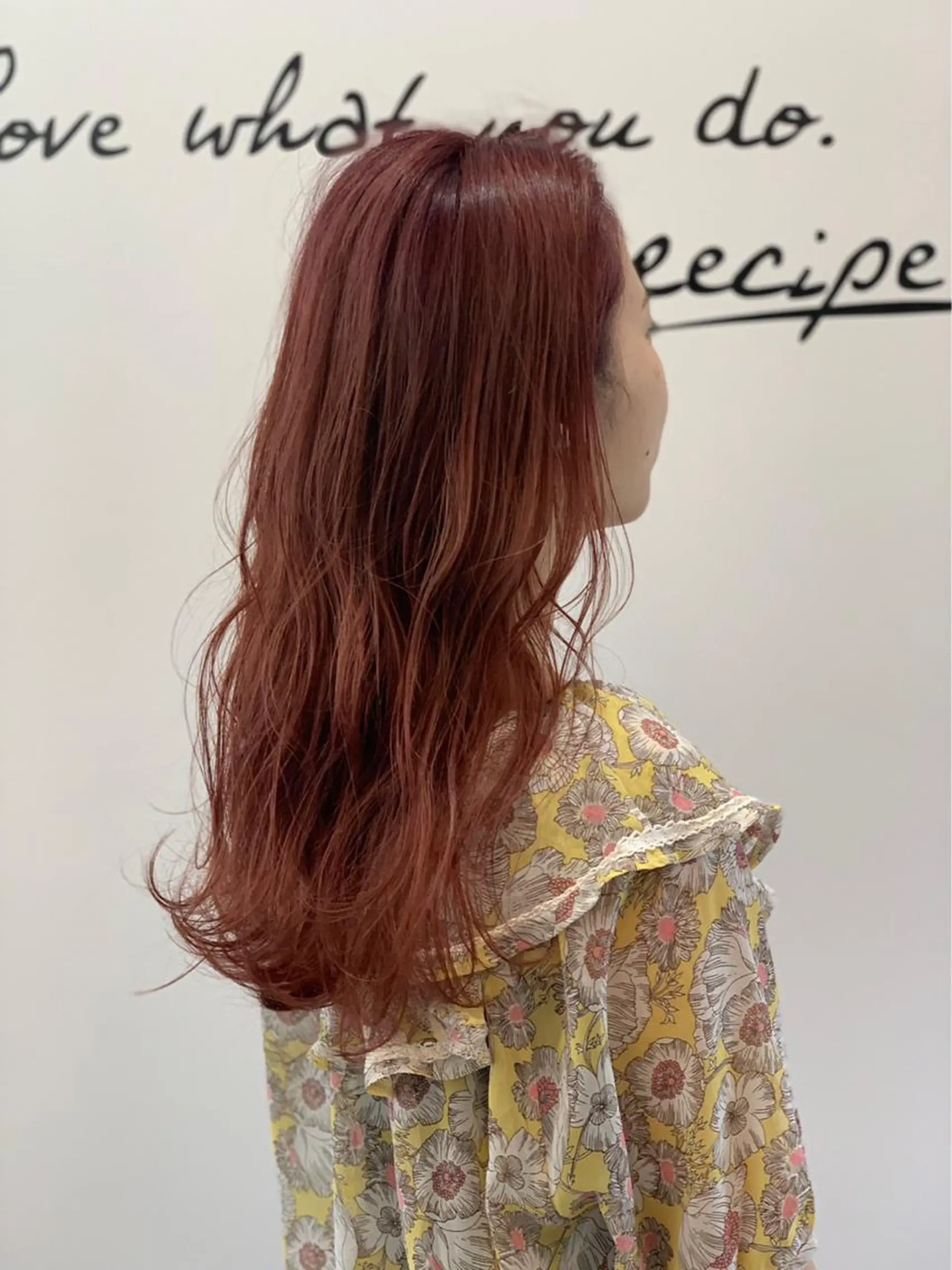 ロング ヘアカラー 明石 歩樹のヘアスタイル