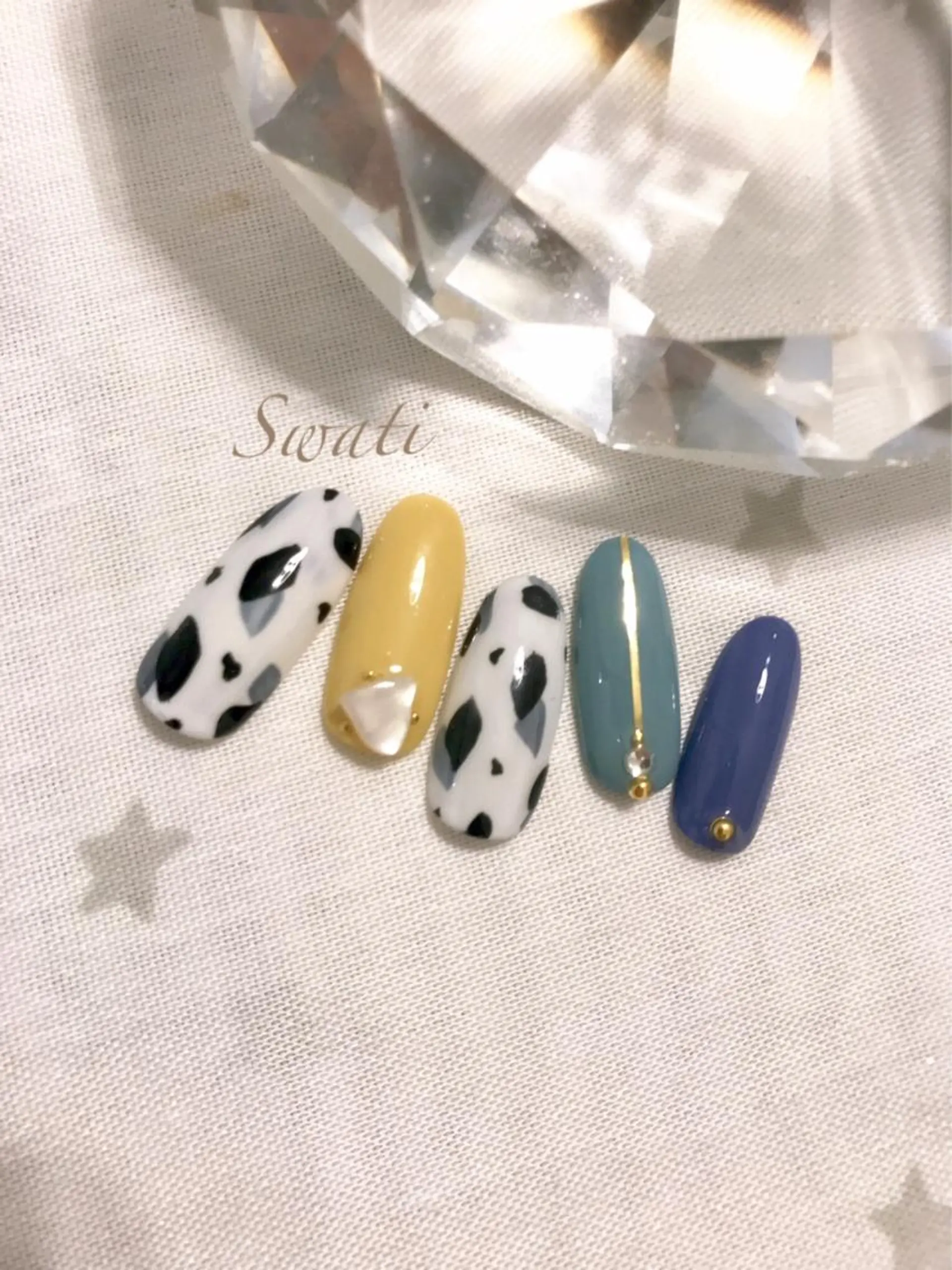 ネイル アニマル柄 アートネイル オフィスネイル シンプルネイル yuko （ネイリスト）のネイルデザイン