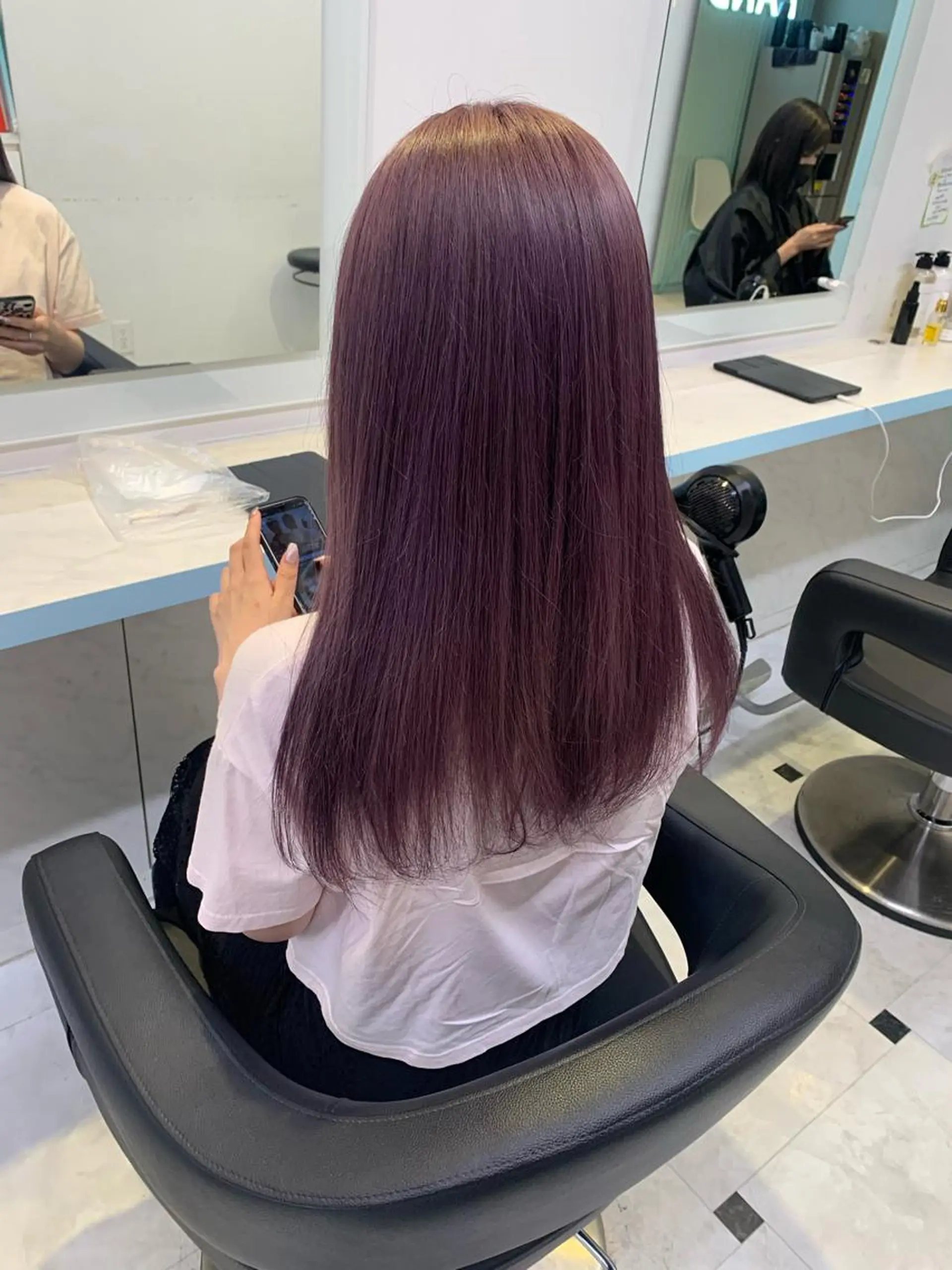 セミロング MOE 福岡韓国ヘア✧︎のヘアスタイル