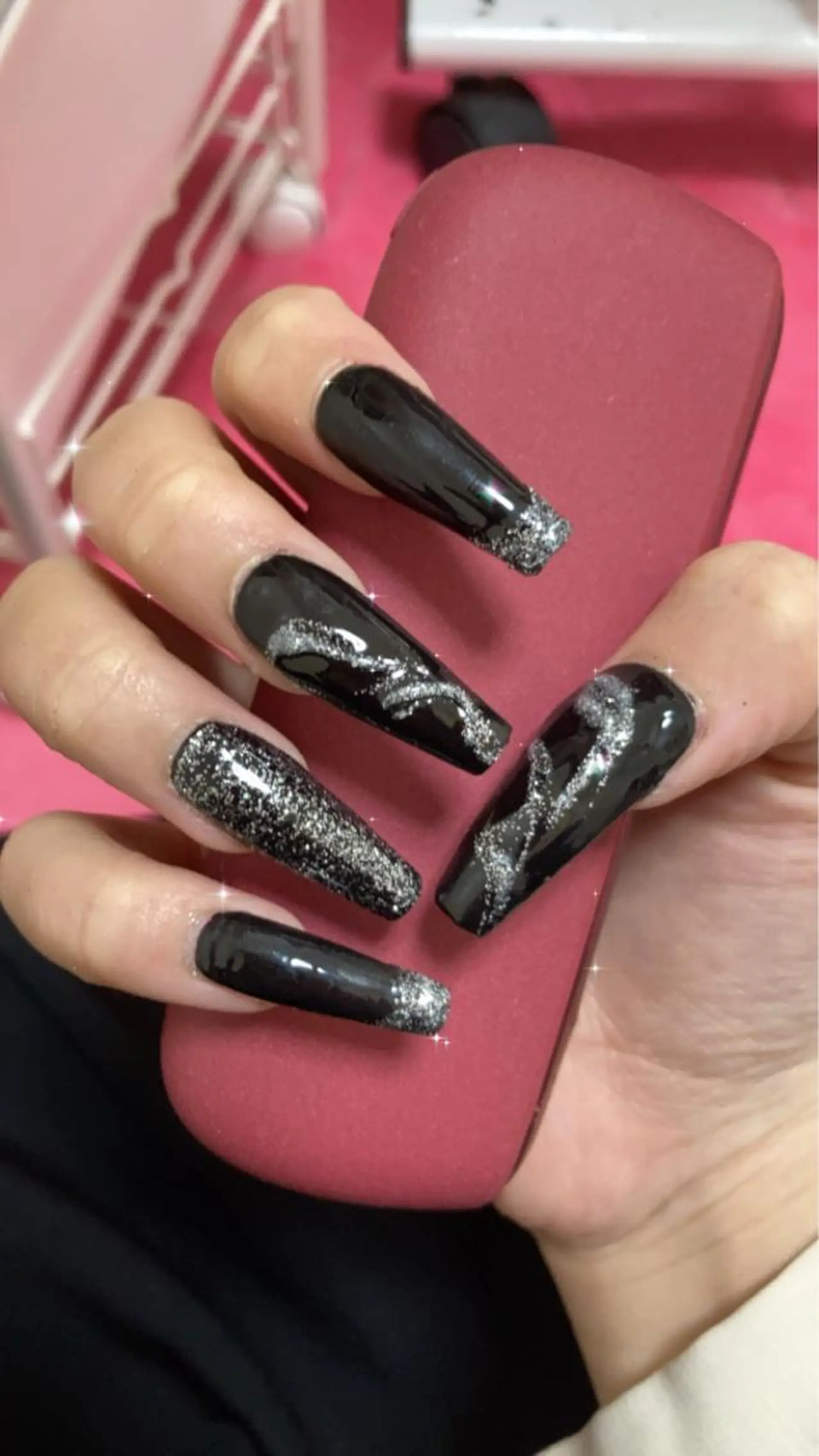 ネイル nail.salon .Reversalのネイルデザイン