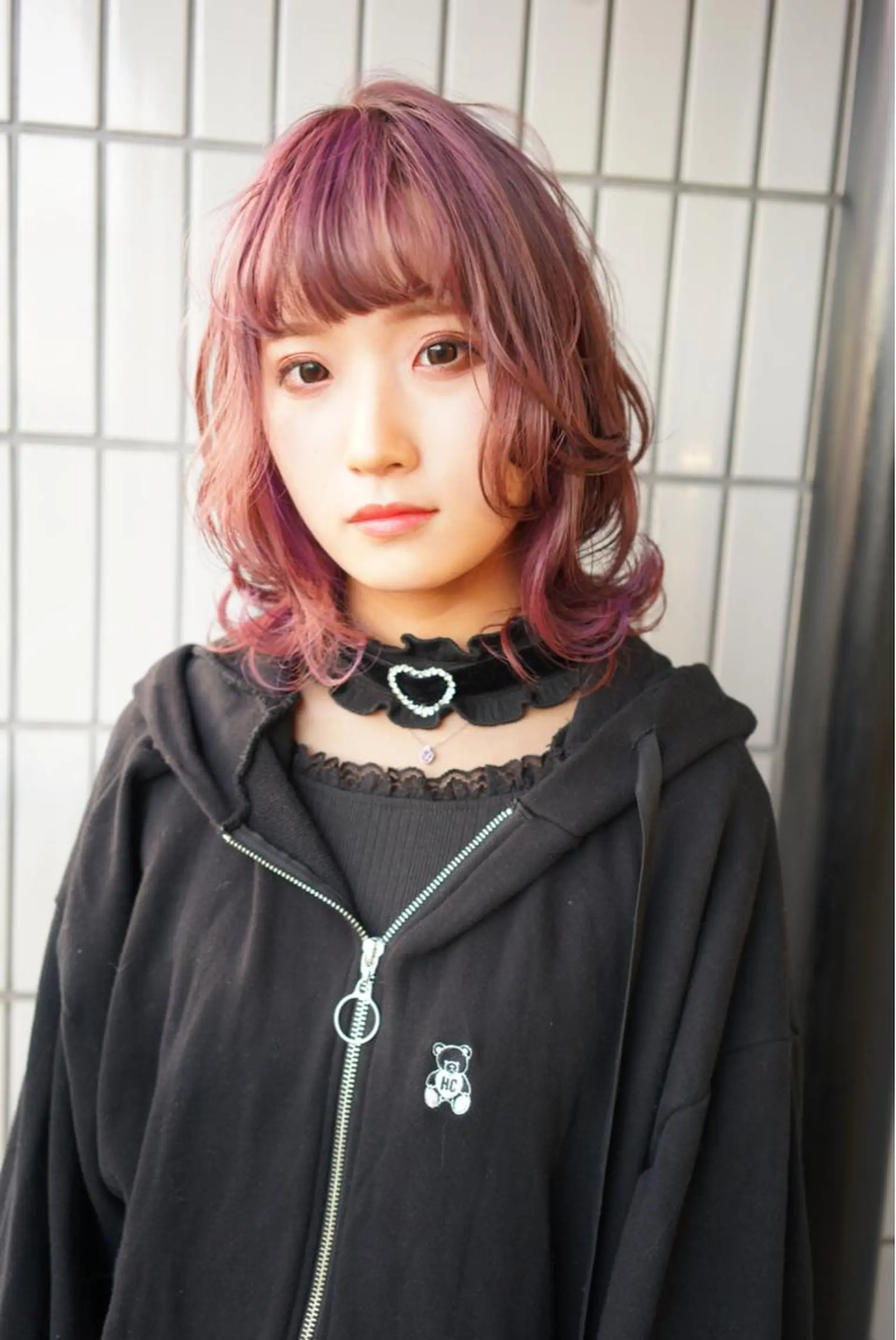 ミディアム カラー ピンクカラー ウルフカット ヘアカラー トリートメント ハイトーン/レイヤー /ケアブリーチ石川治のヘアスタイル