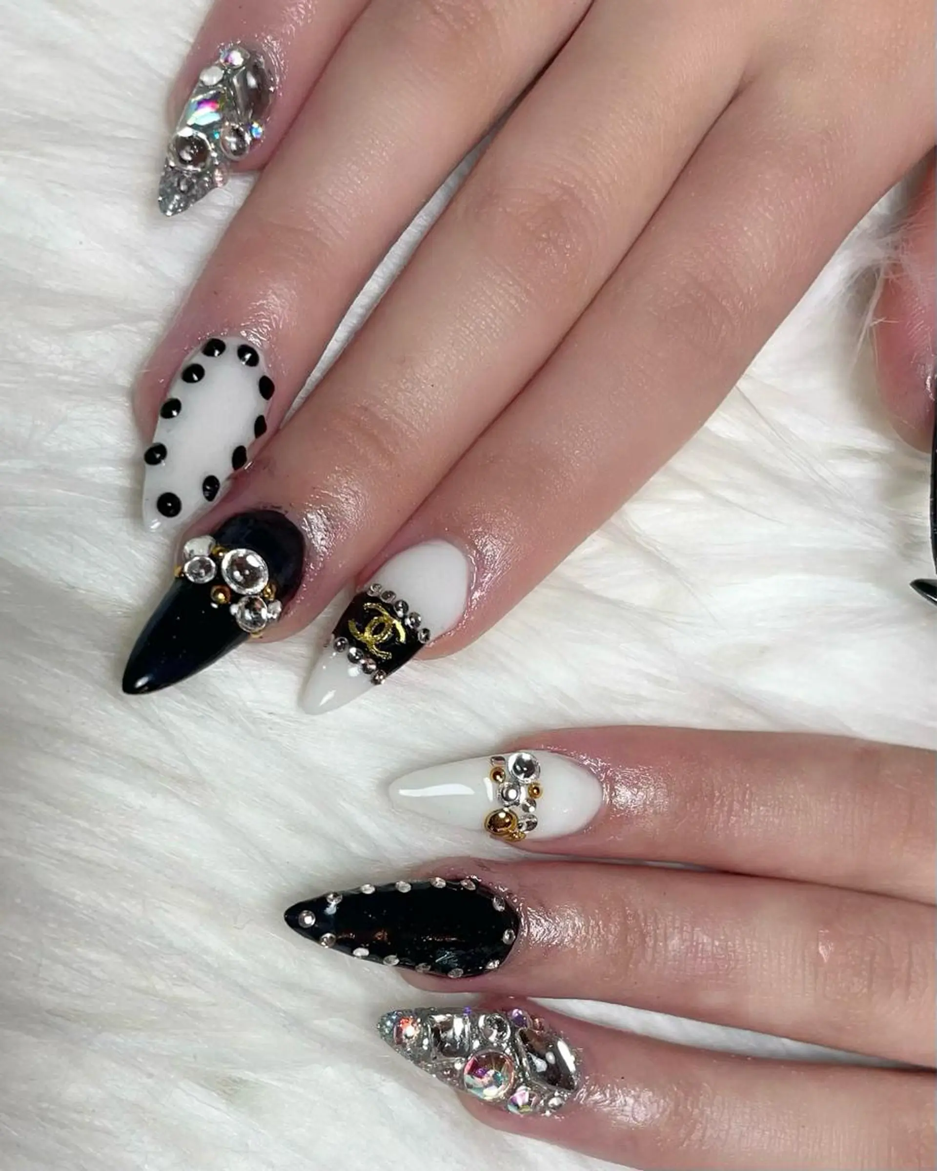 ネイル ハンドネイル ネイルサロンfeel茂原店所属・Feel ‪‪☺︎‬Yuriaのネイルデザイン