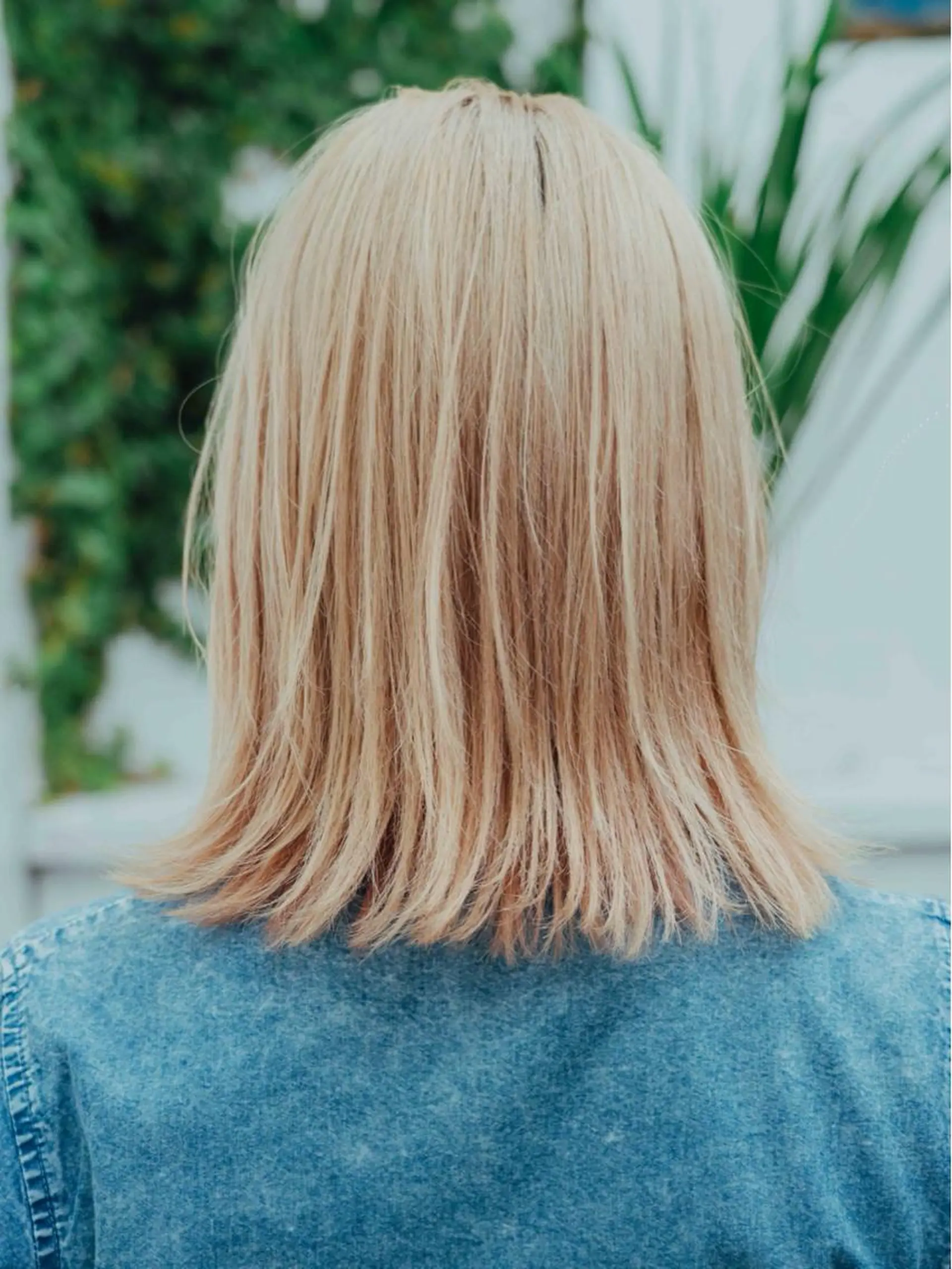 ショート カラー ヘアアレンジ 抜きっぱなしブロンド ハイトーンカラー カット ヘアカラー トリートメント 北九州美容室 🕊️わかな✂︎のヘアスタイル