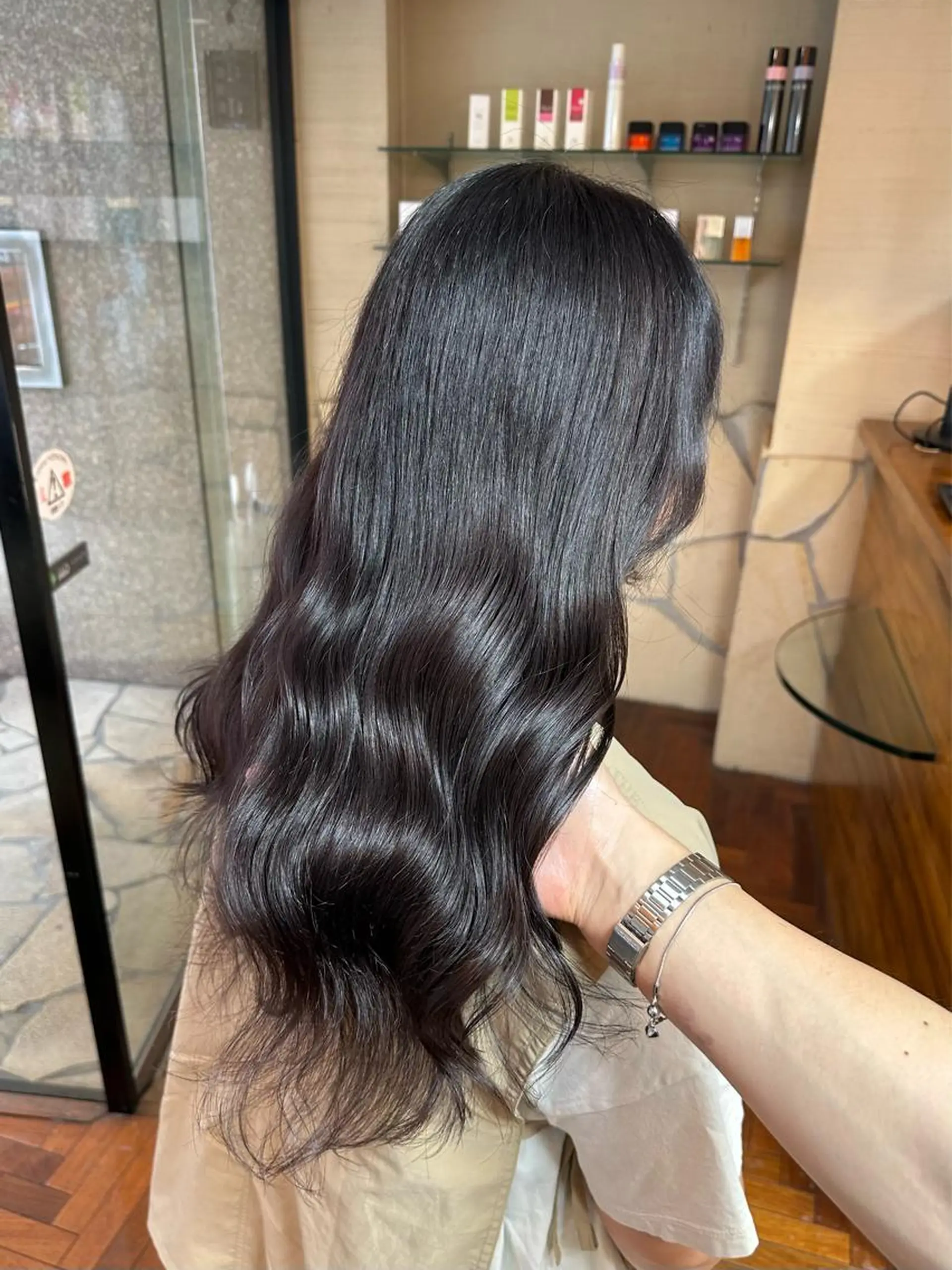 ロング カラー ブリーチ グレージュ ラベンダーカラー ラベンダーグレージュ ラベンダーグレー LUMO所属・矢野 晃平のヘアスタイル