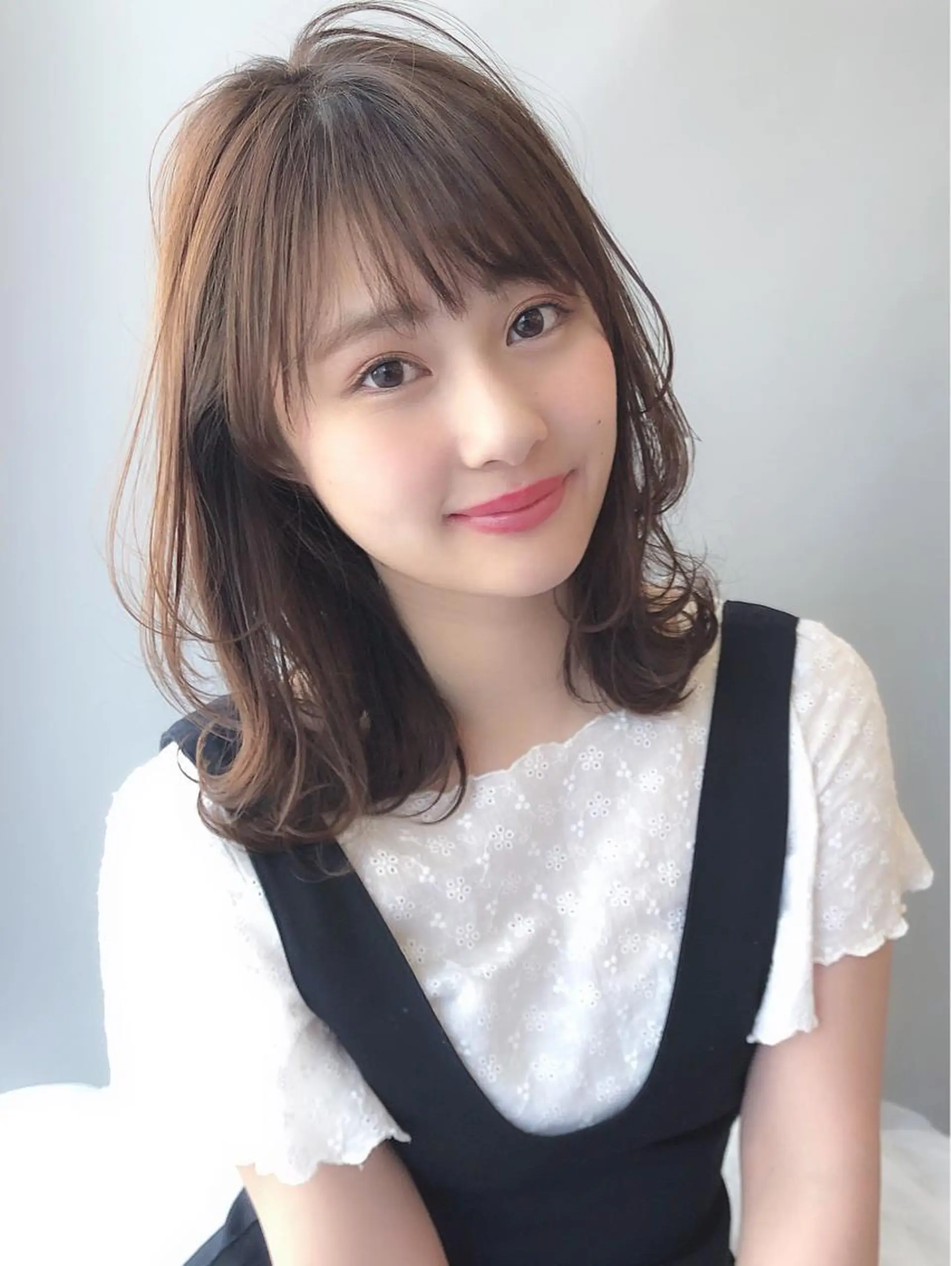 ミディアム カラー カット ヘアカラー トリートメント 具志 正太のヘアスタイル