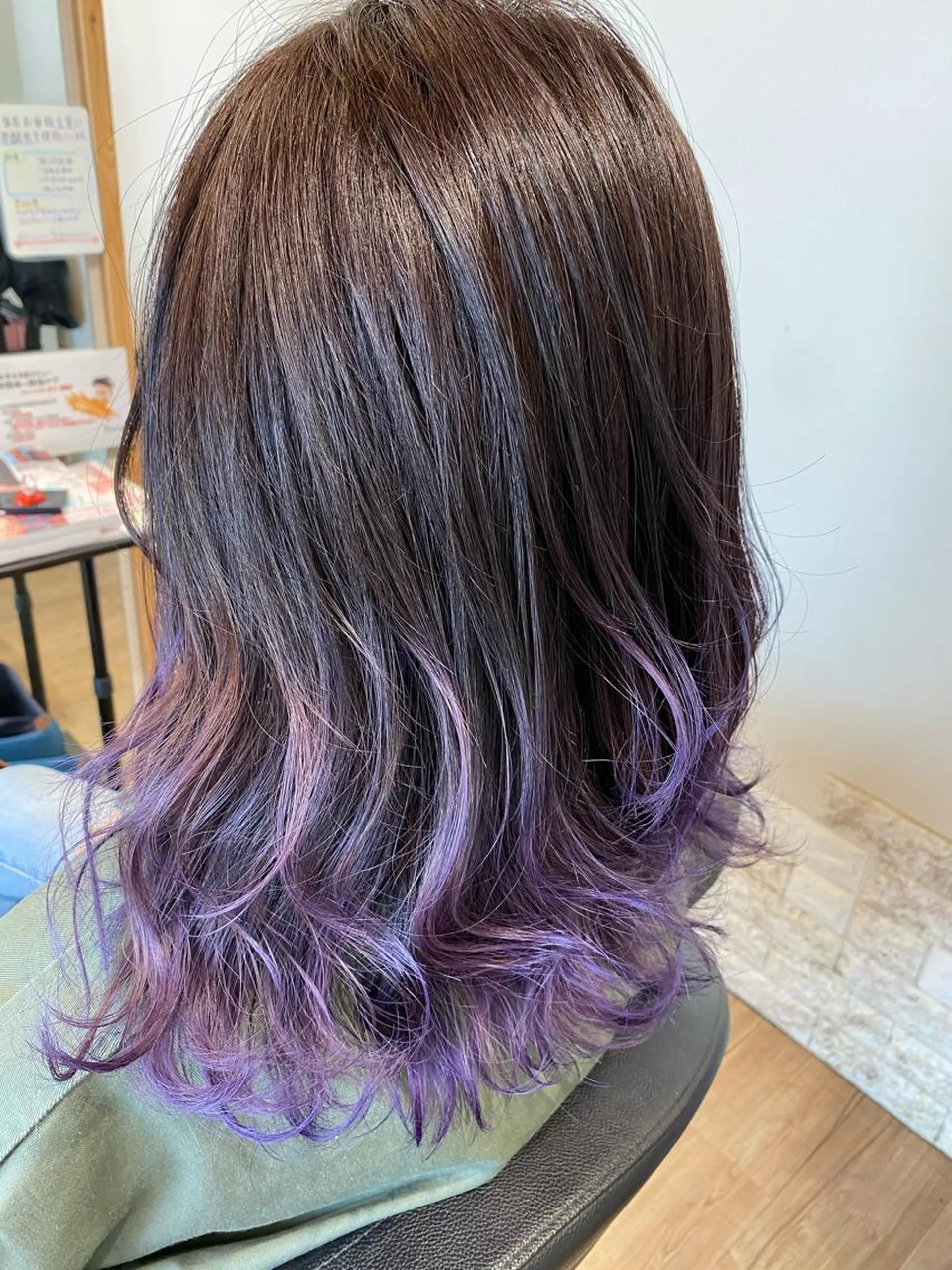 カラー 早川 真幸のヘアスタイル