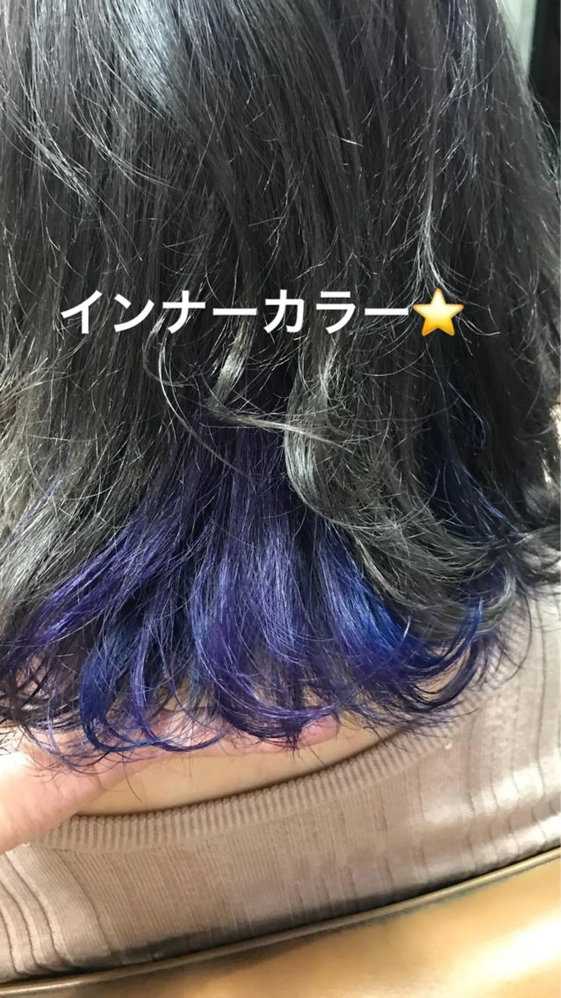 ミディアム カラー パーマ ヘアアレンジ メンズ キッズ ネイル マツエク・マツパ ブルーカラー ブルー サロンドミルク 原宿のヘアスタイル