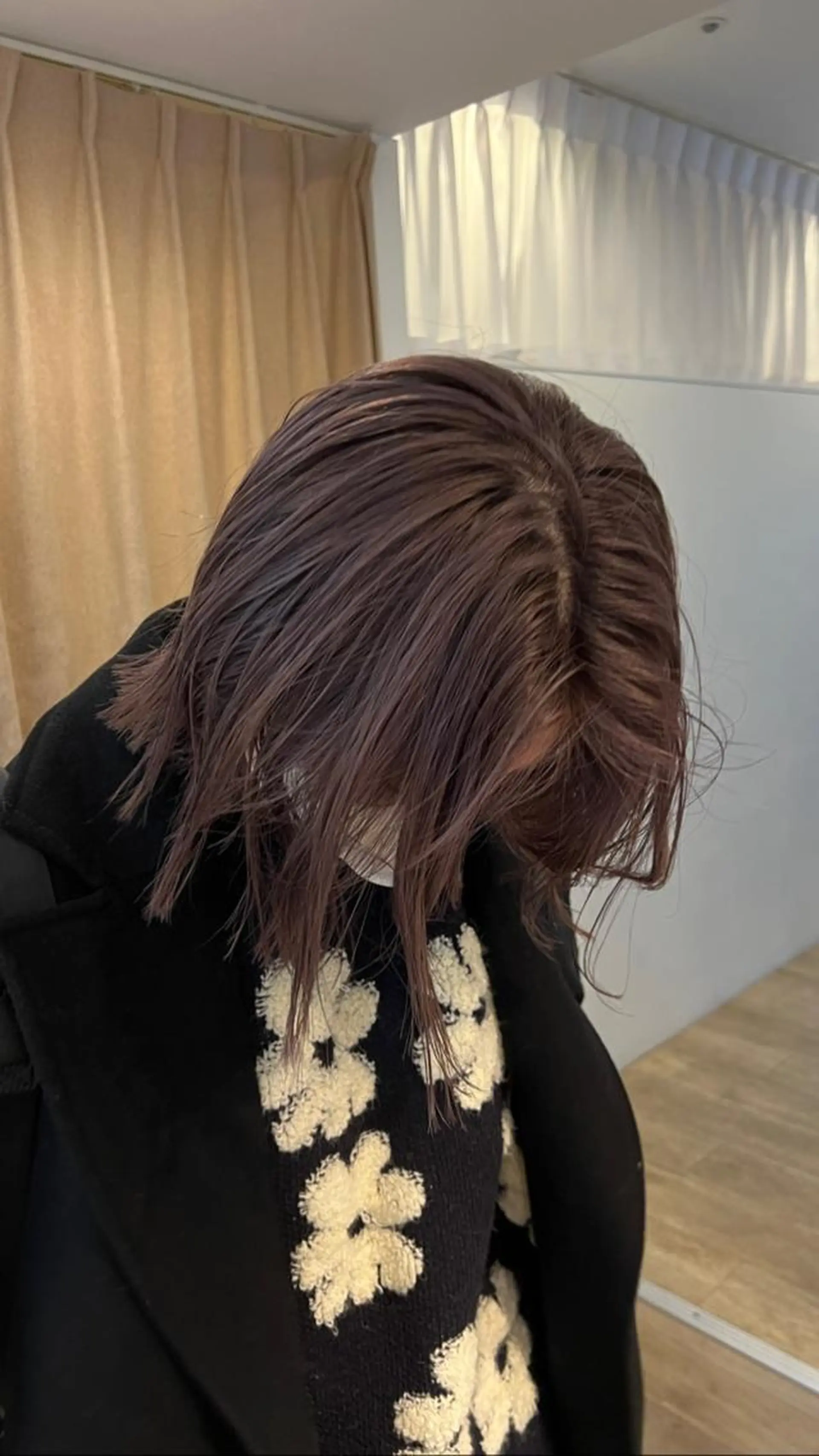 ミディアム カラー レイヤーカット ボブパーマNo.1のヘアスタイル