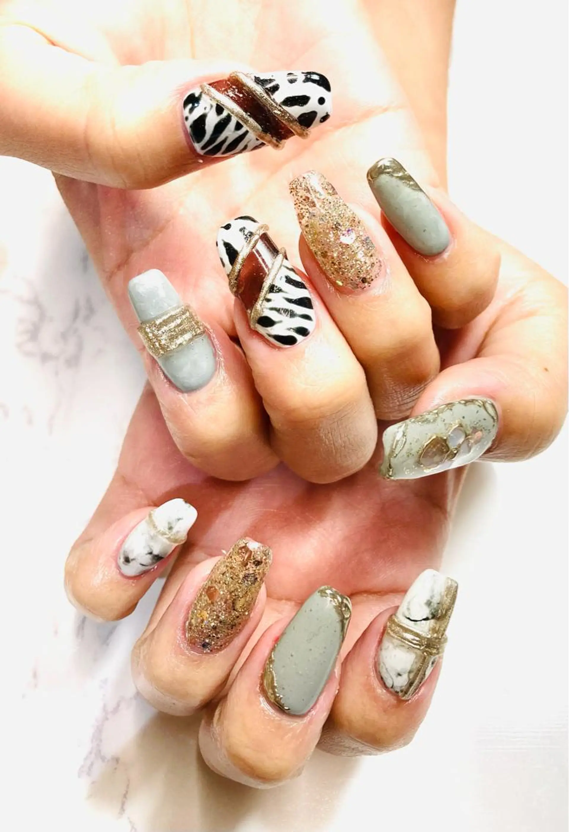 ネイル 長さ出し ネイルチップ ハンドネイル one nailsalonのネイルデザイン