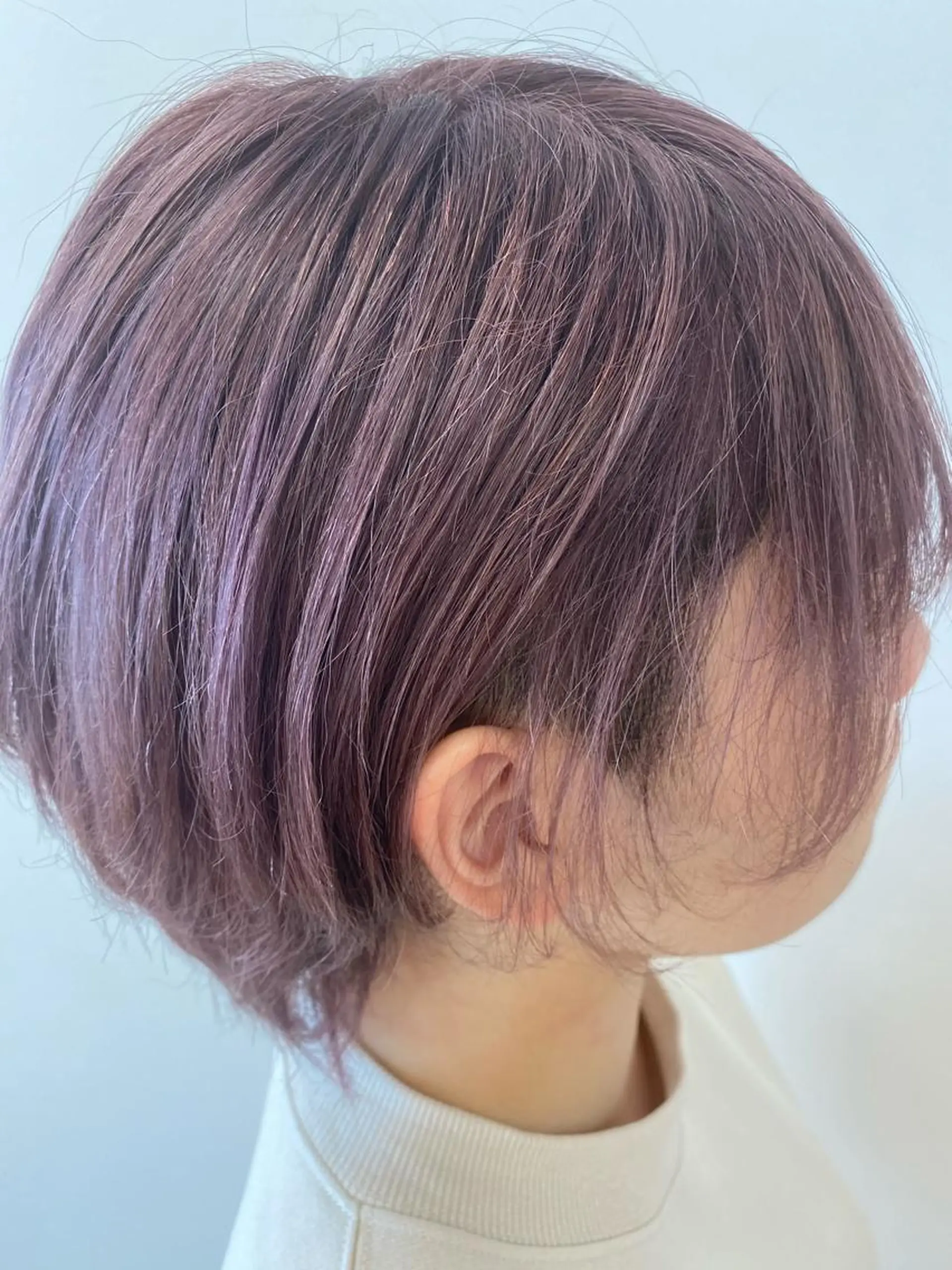 ショート アッシュ ヘッドスパ narumi🧸のヘアスタイル