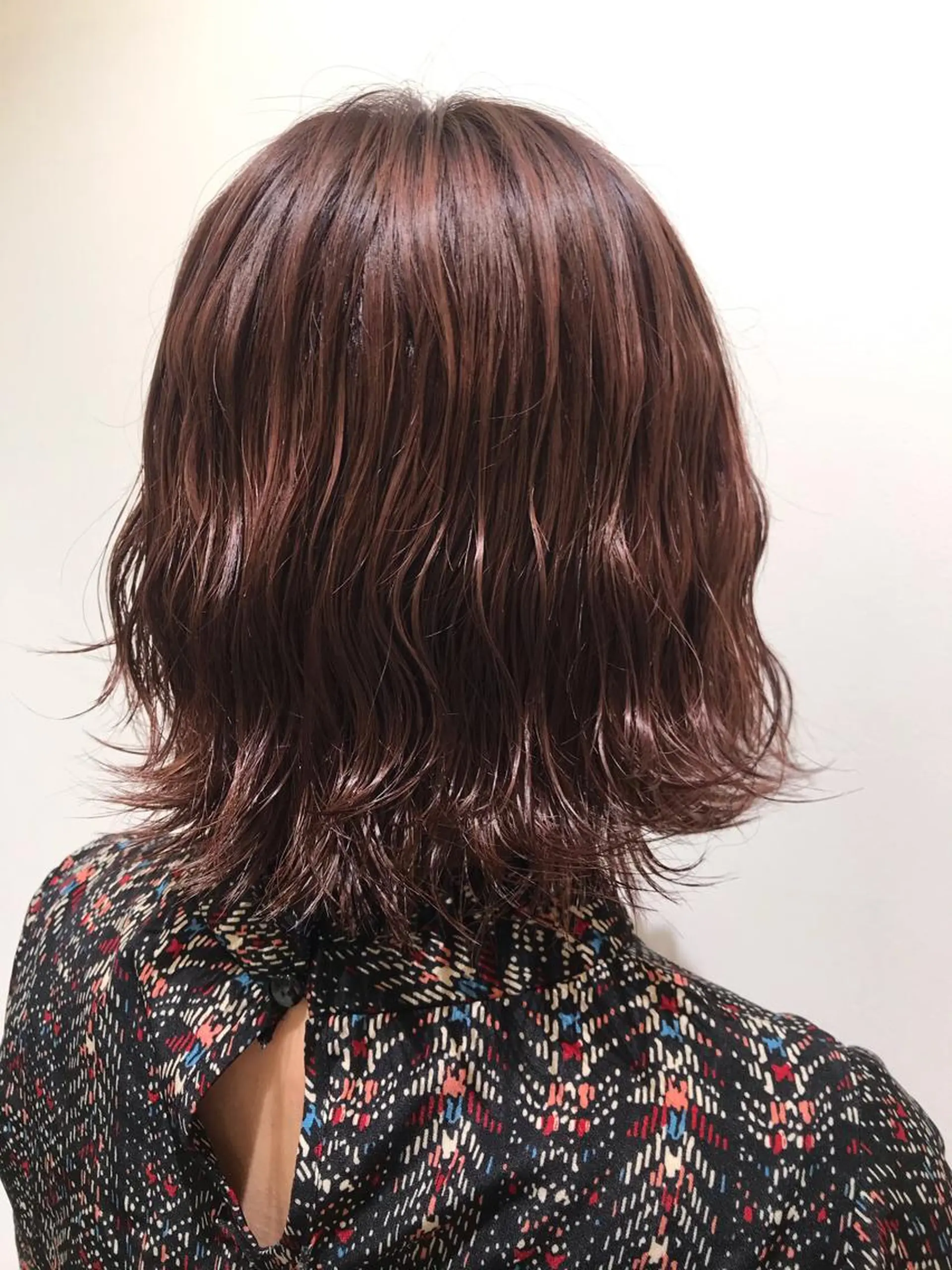 ショート カラー バイオレットカラー ヘアカラー トリートメント 由比藤理子 ブリーチカラー🌈のヘアスタイル