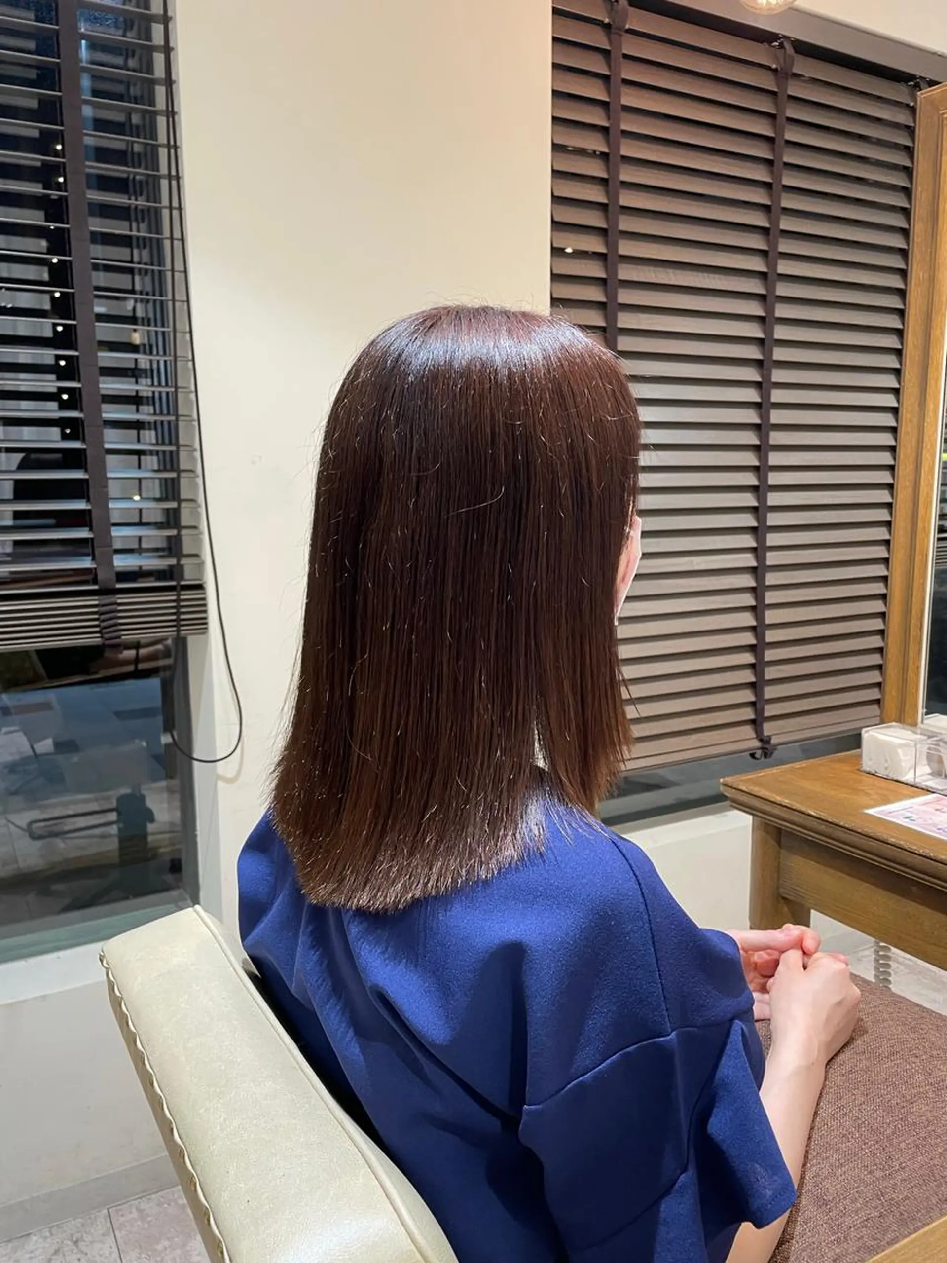 セミロング ulQua 戸田のヘアスタイル