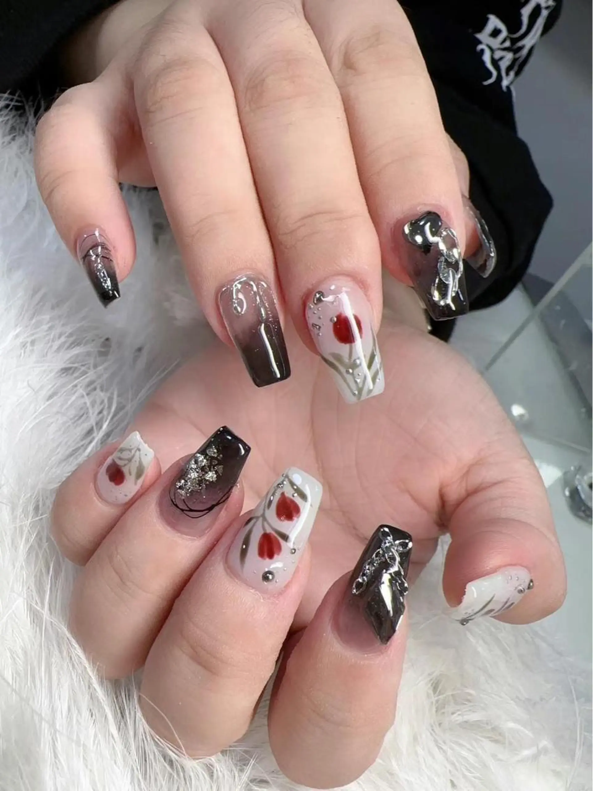 ネイル JOJOネイル所属・JOJO ネイルのネイルデザイン