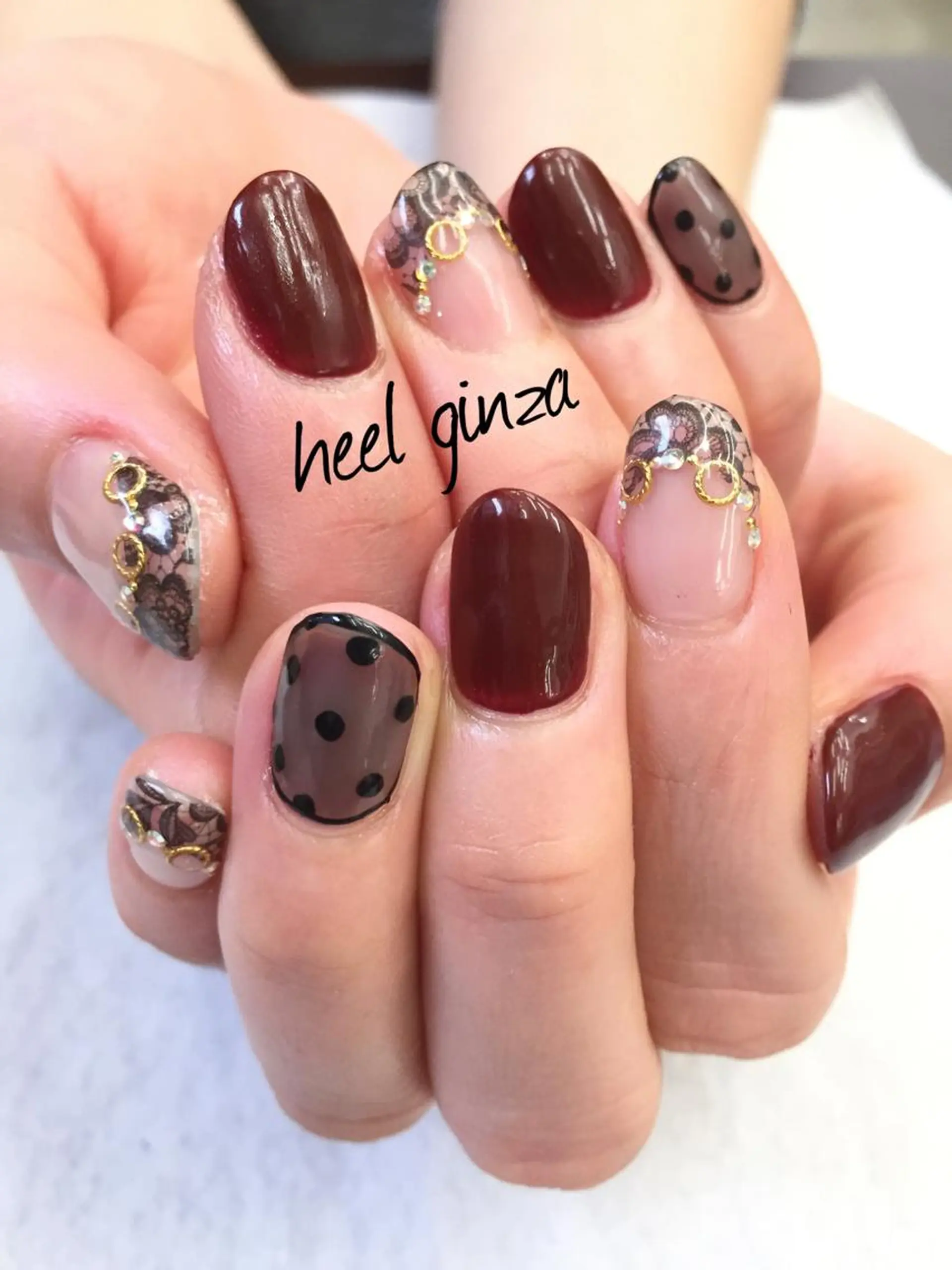 ネイル ドット レース ワンカラーネイル miel nailのネイルデザイン