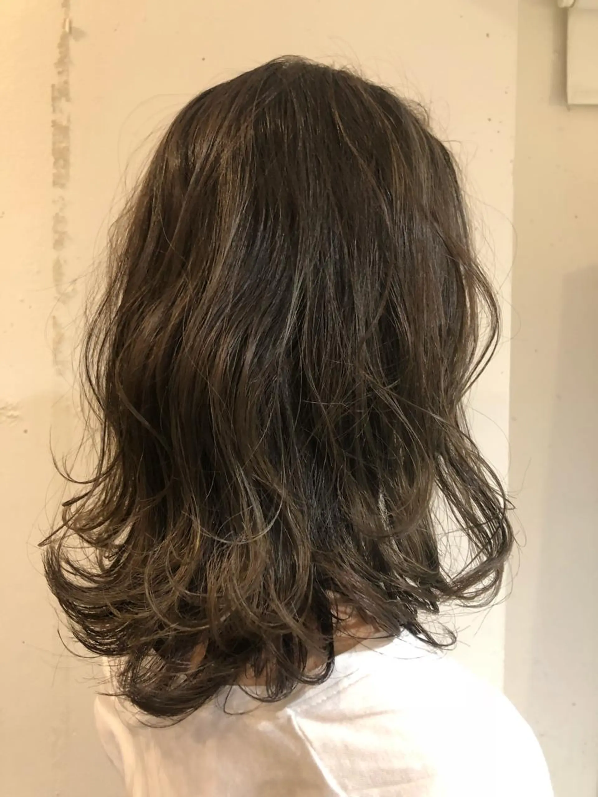 セミロング カラー ヘアアレンジ GO TODAY SHAiRE SALON所属・透明感カラー🤎 ゆりのヘアスタイル