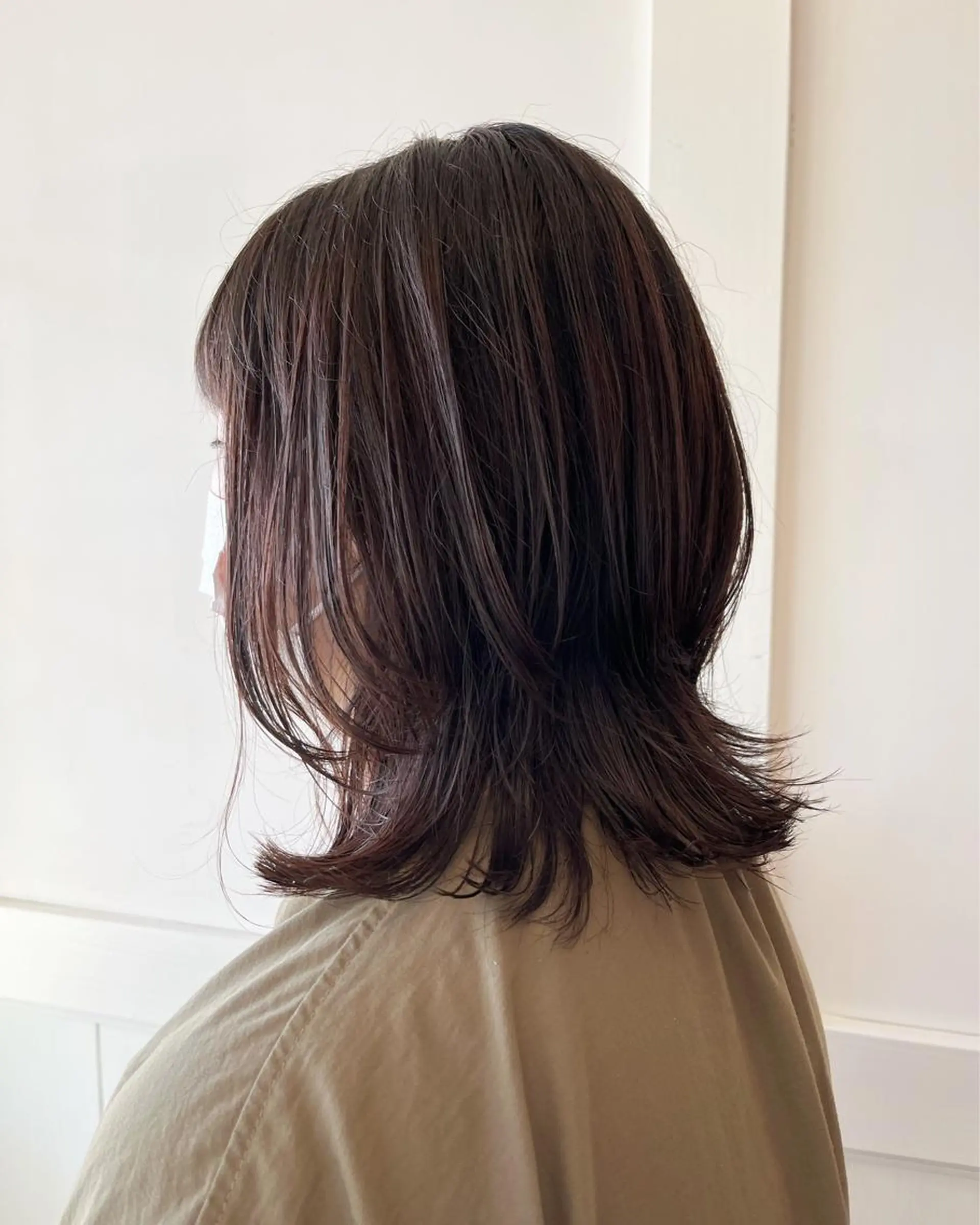 ミディアム 狩野 くるみのヘアスタイル