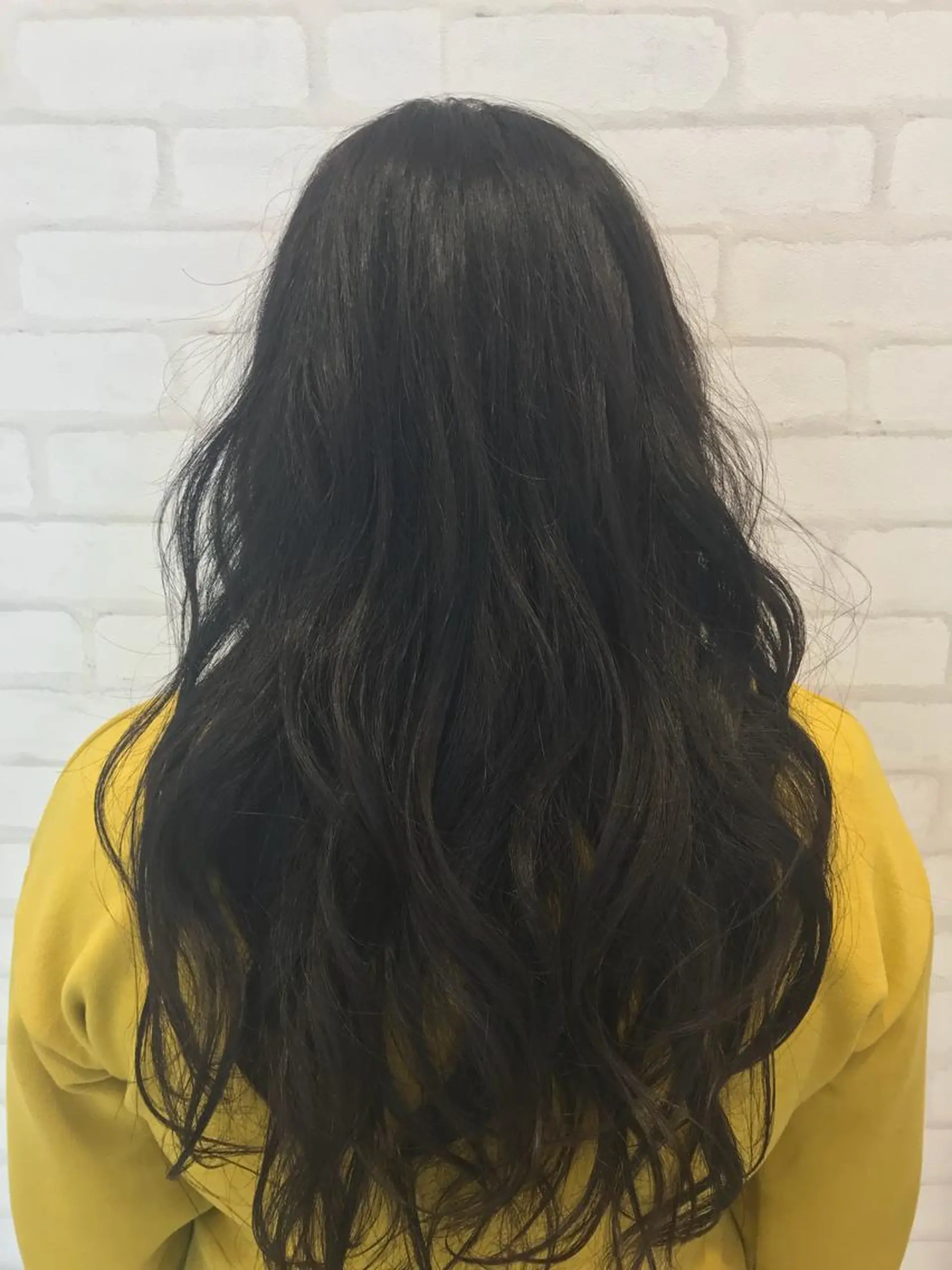 ロング カラー ブラウンカラー ダークブラウン 中川 拓弥のヘアスタイル