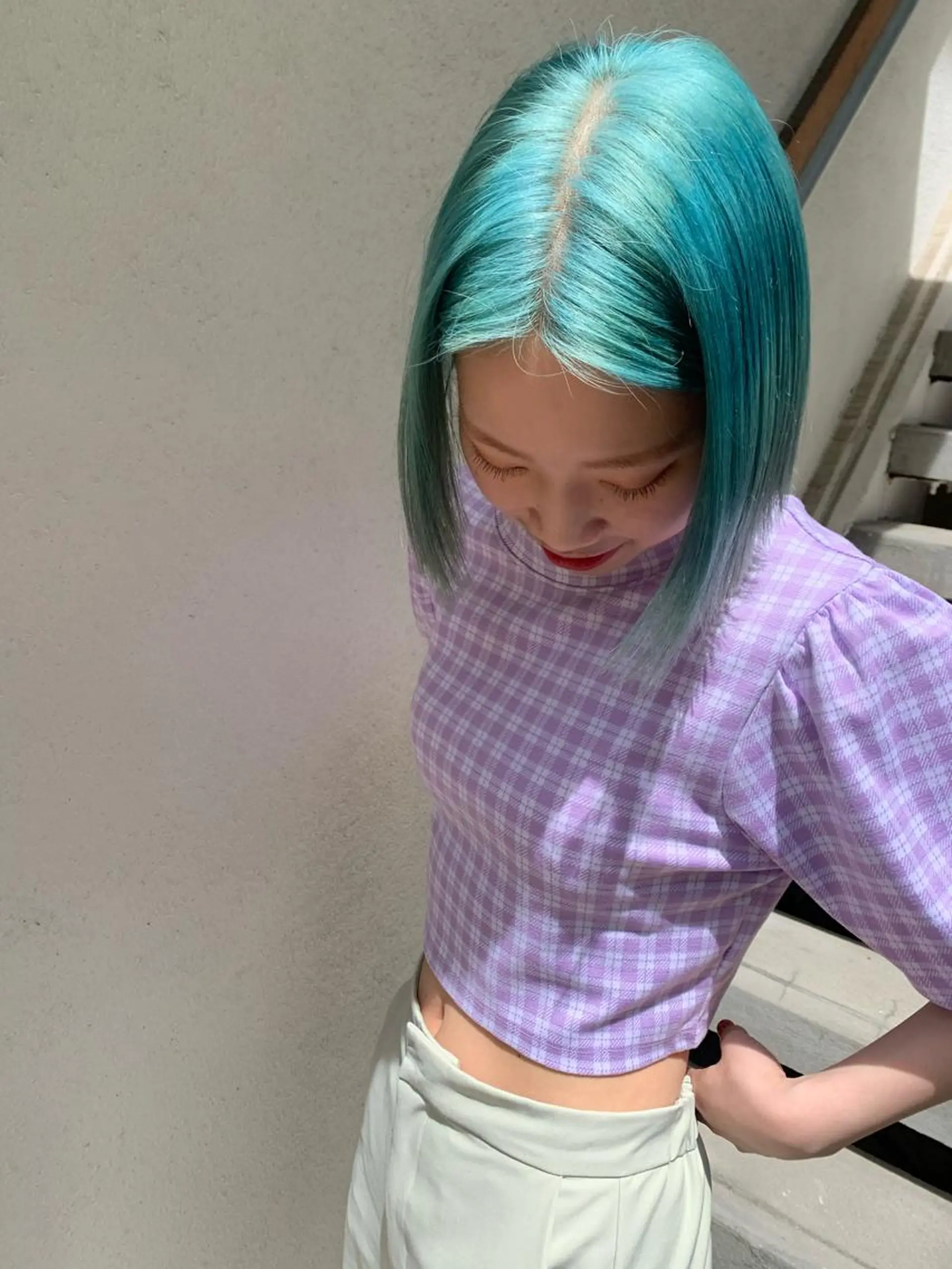 ミディアム カラー ブリーチカラーが人気 onnuのヘアスタイル