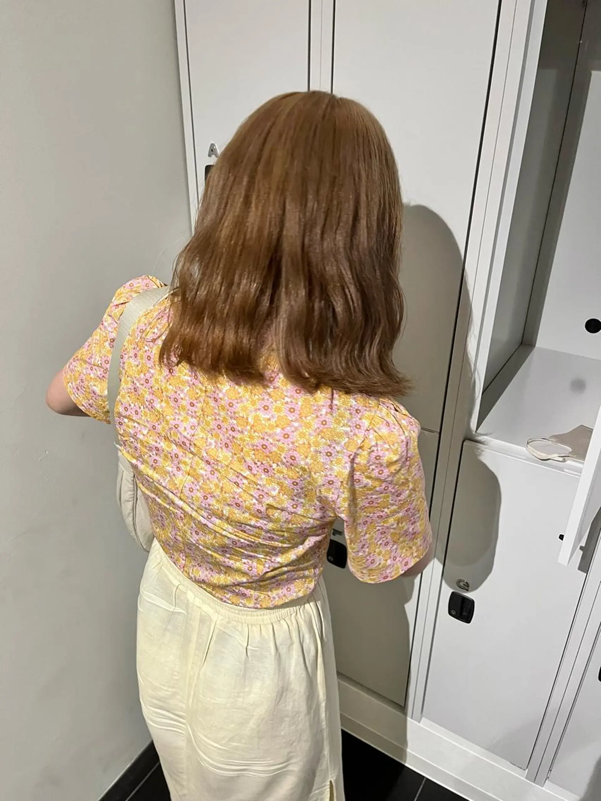 ミディアム カラー ベージュカラー ブリーチ ケアブリーチ ダブルカラー ハイトーンカラー カット ヘアカラー ショート/パーマ/ カラー/FUKOのヘアスタイル