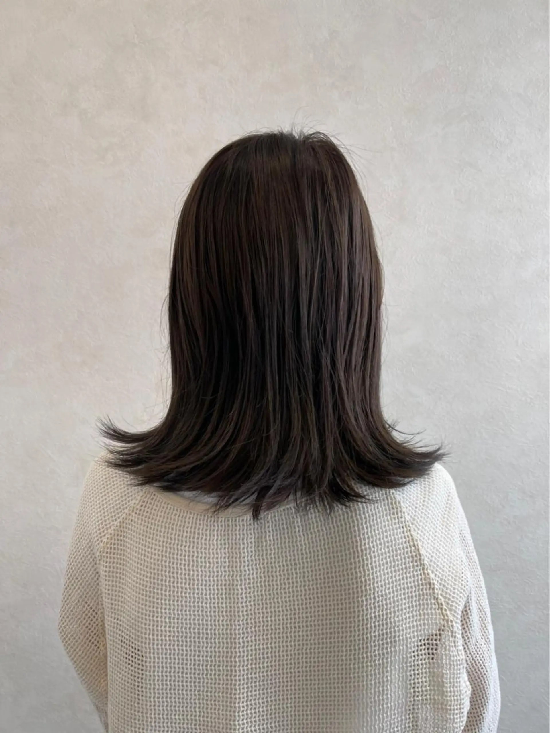 カラー 山川 里帆のヘアスタイル