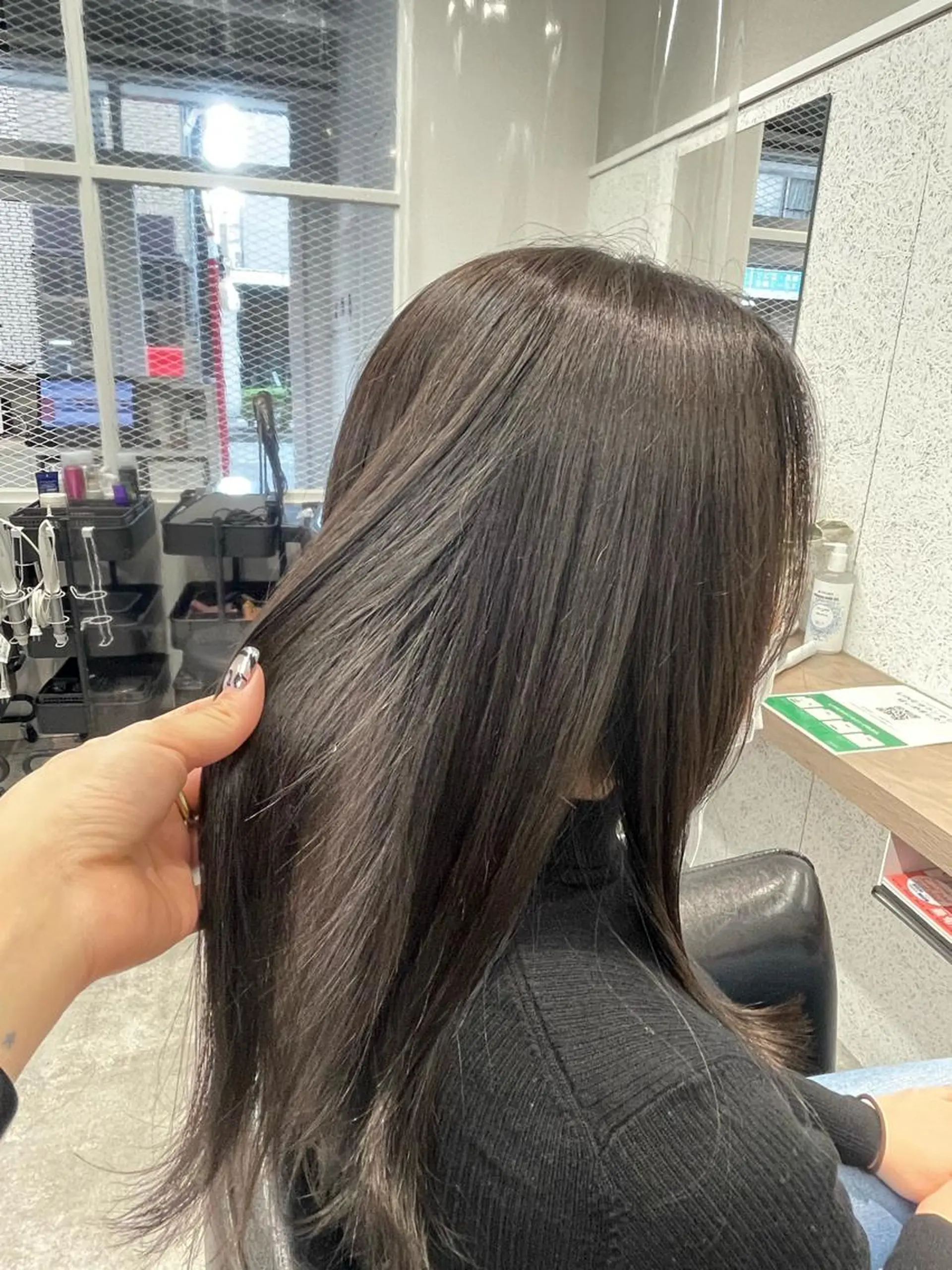 セミロング カラー カット ヘアカラー トリートメント 透明感カラー/艶髪 ♥柏谷菜穂♥のヘアスタイル