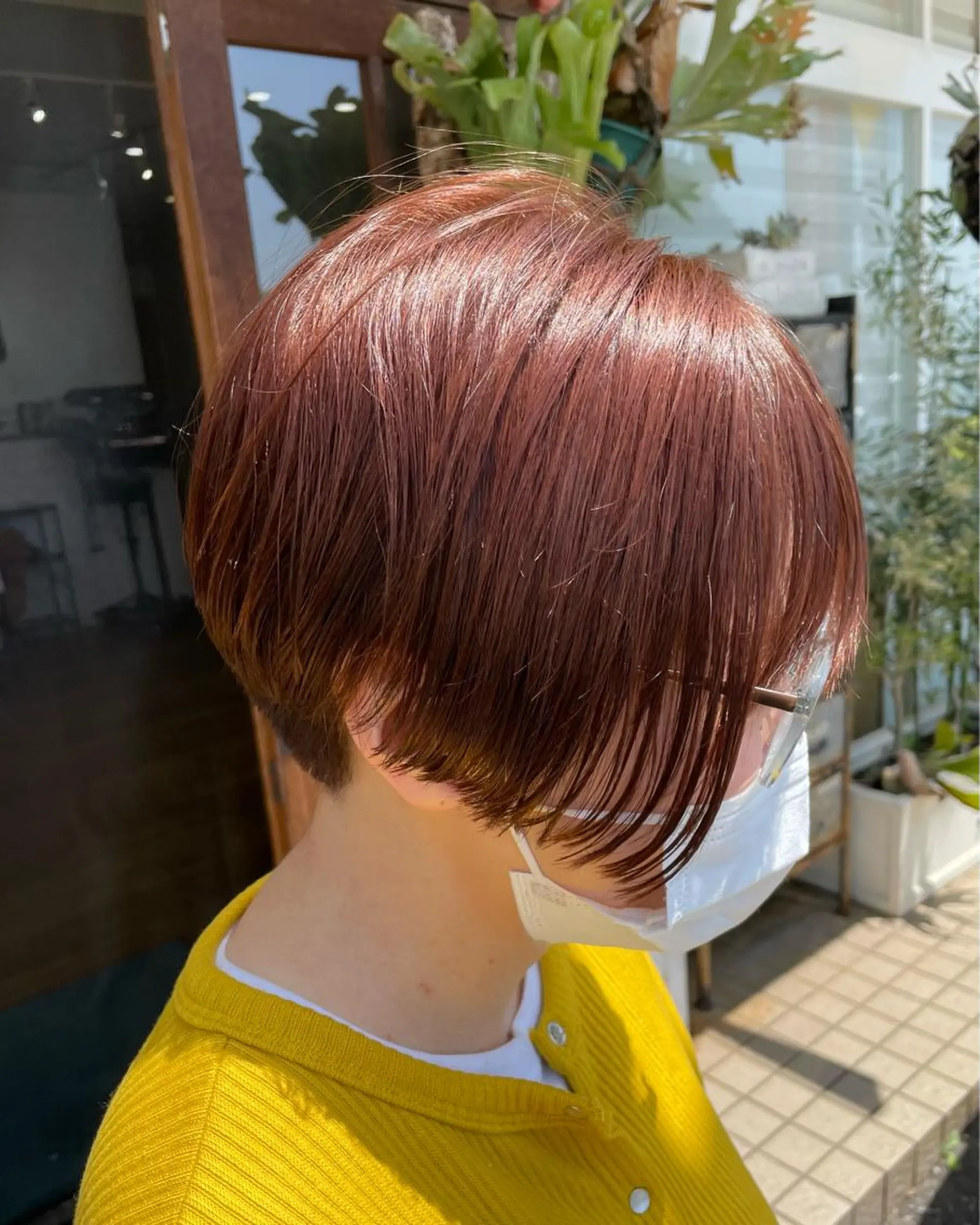 ショート カラー テラコッタ ショートヘア 奥田 誠司のヘアスタイル