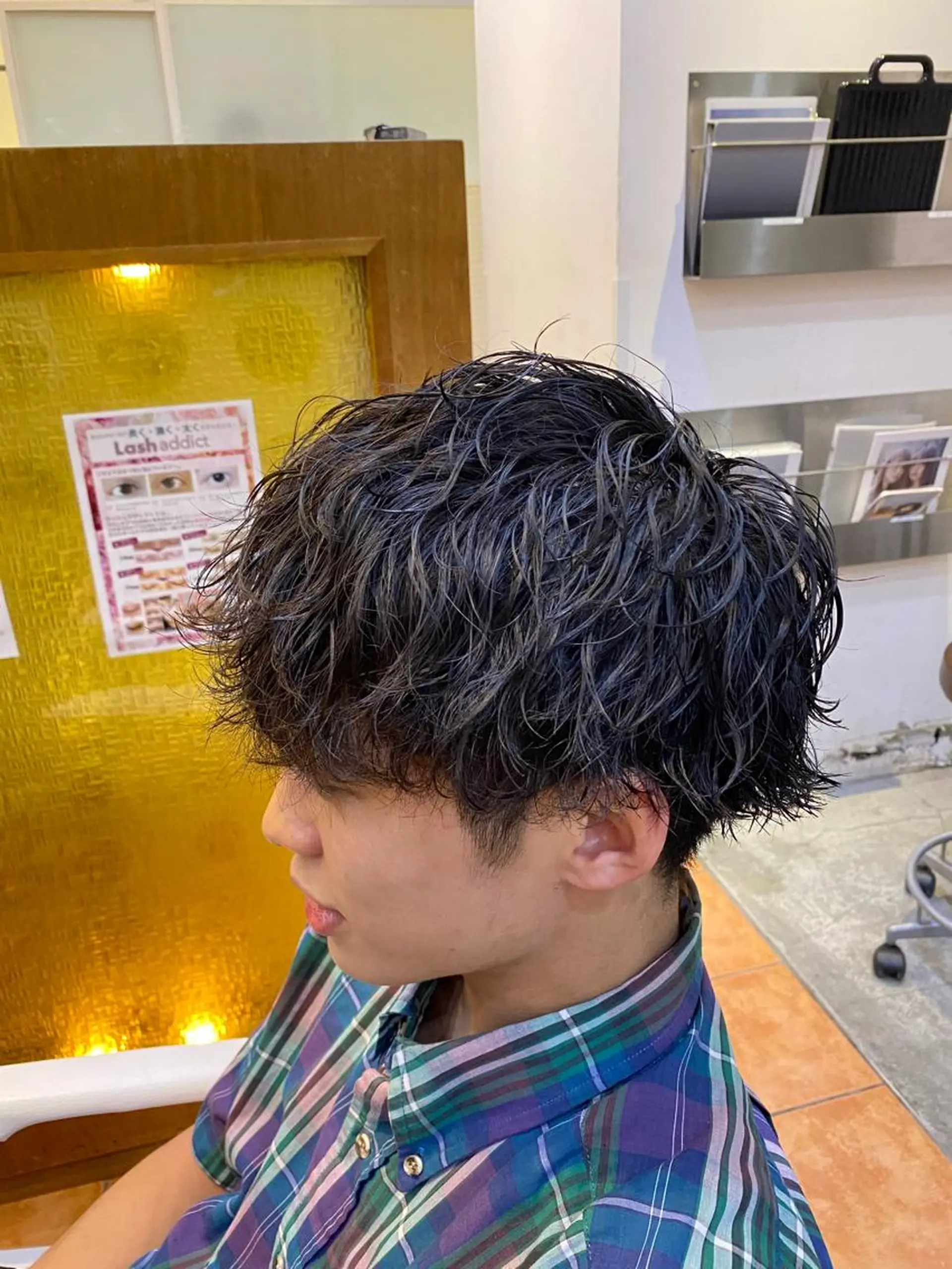 パーマ メンズ プロフィールを ご覧くださいのヘアスタイル