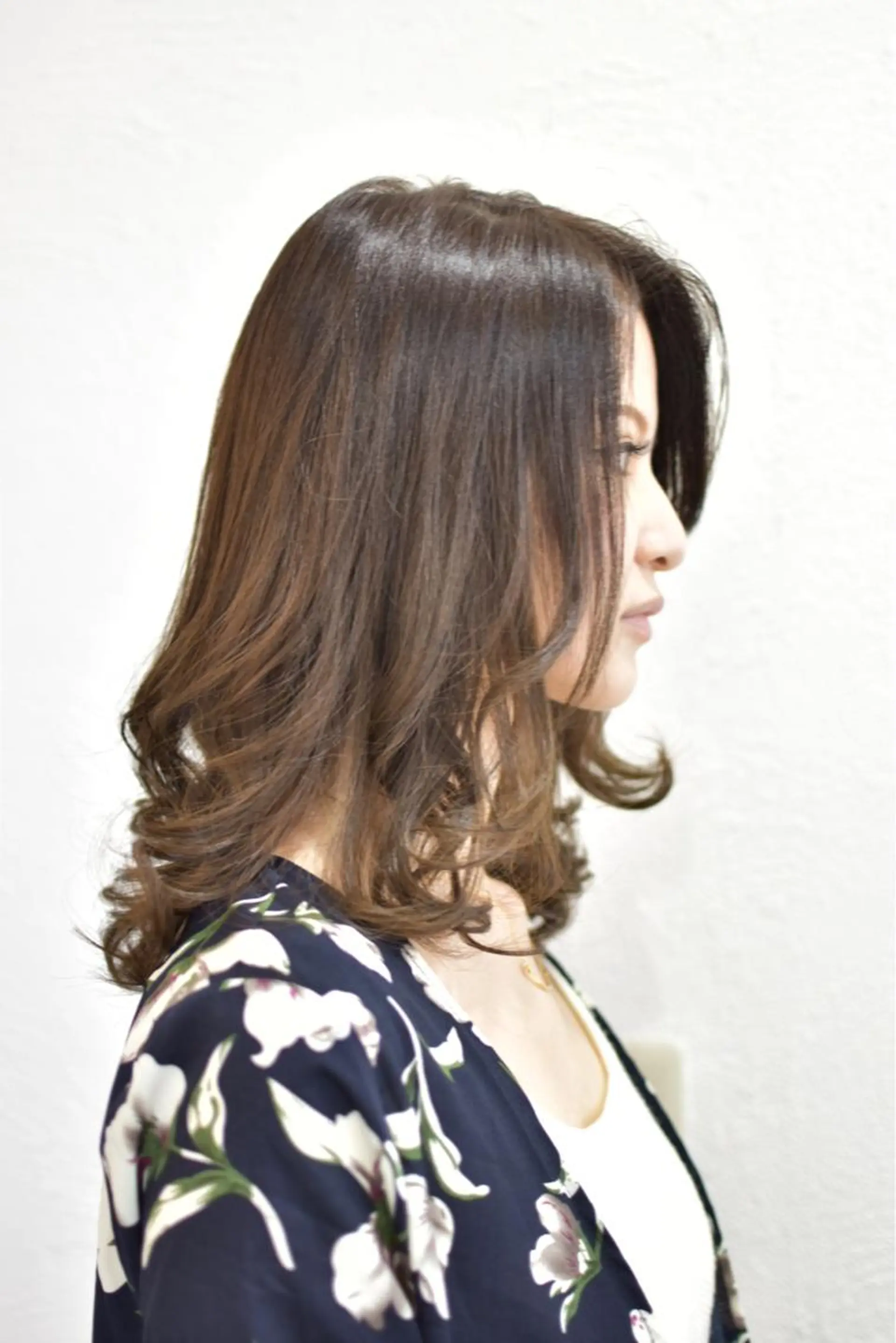 ロング カラー グラデーションカラー カット ヘアカラー トリートメント 西村 ようこのヘアスタイル