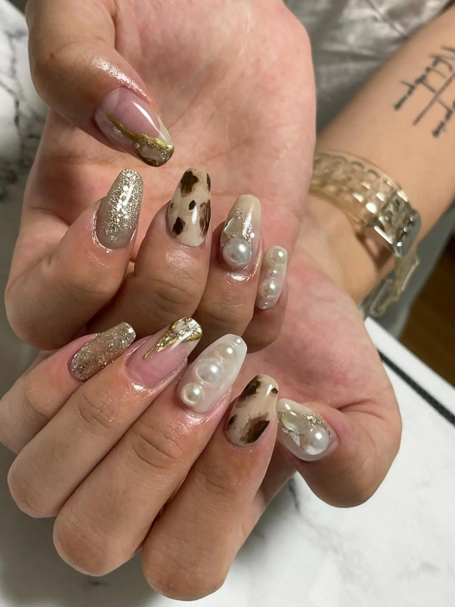 ネイル アニマル柄 ニュアンスネイル private salon NIKOのネイルデザイン