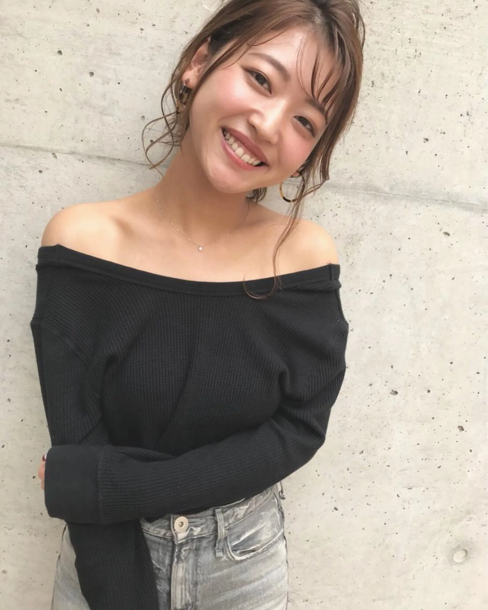 セミロング ヘアアレンジ moana surfriderのヘアスタイル