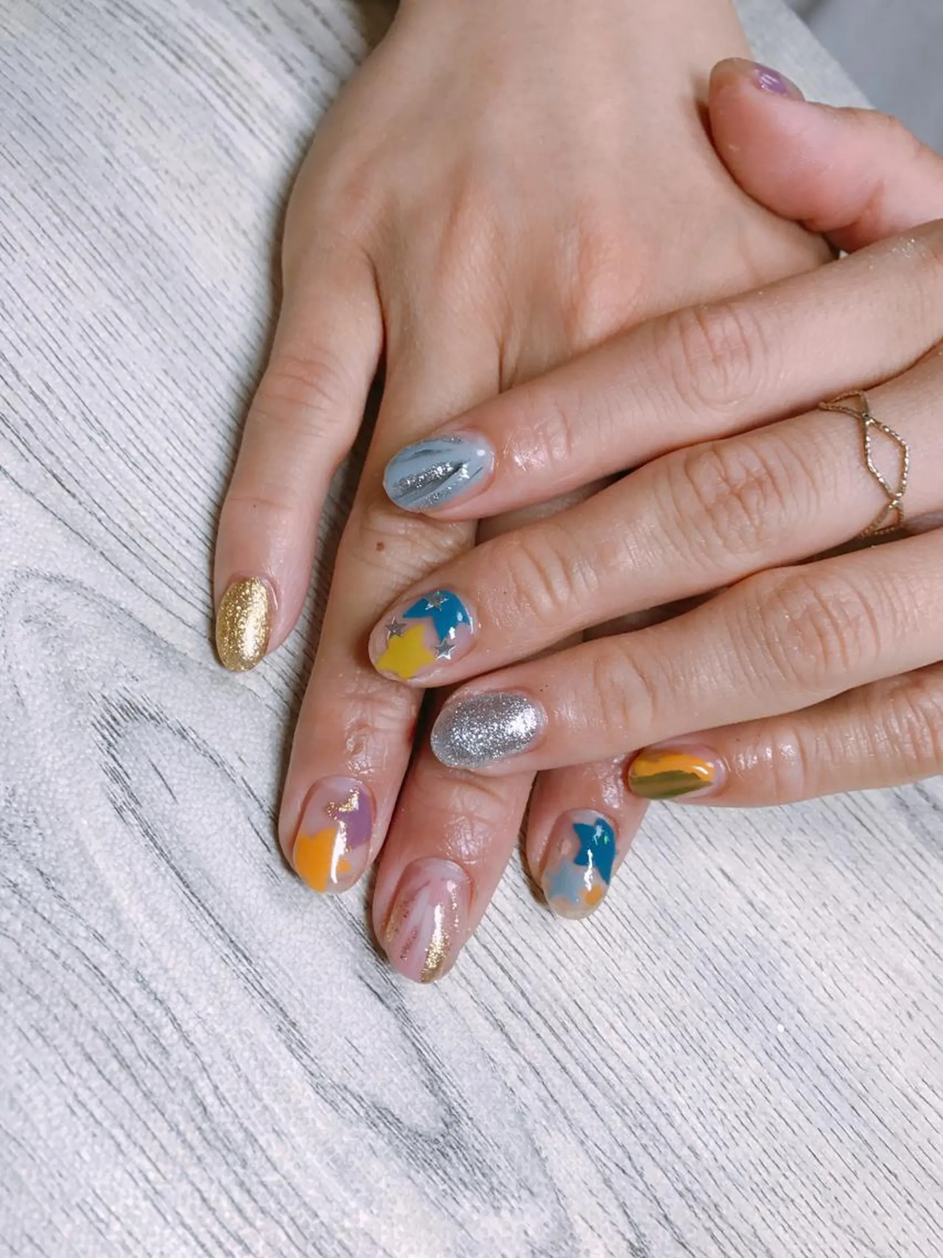 ネイル 【カメレオン】 上村 祥子のヘアスタイル