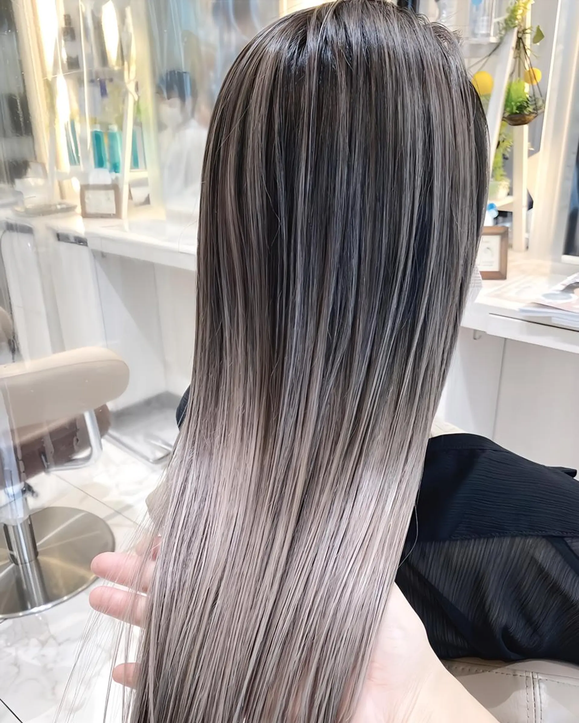 ロング 髪質改善 トリートメント トリートメント ヘッドスパ 髪質改善/縮毛矯正 /カラー/篠塚菜々子のヘアスタイル