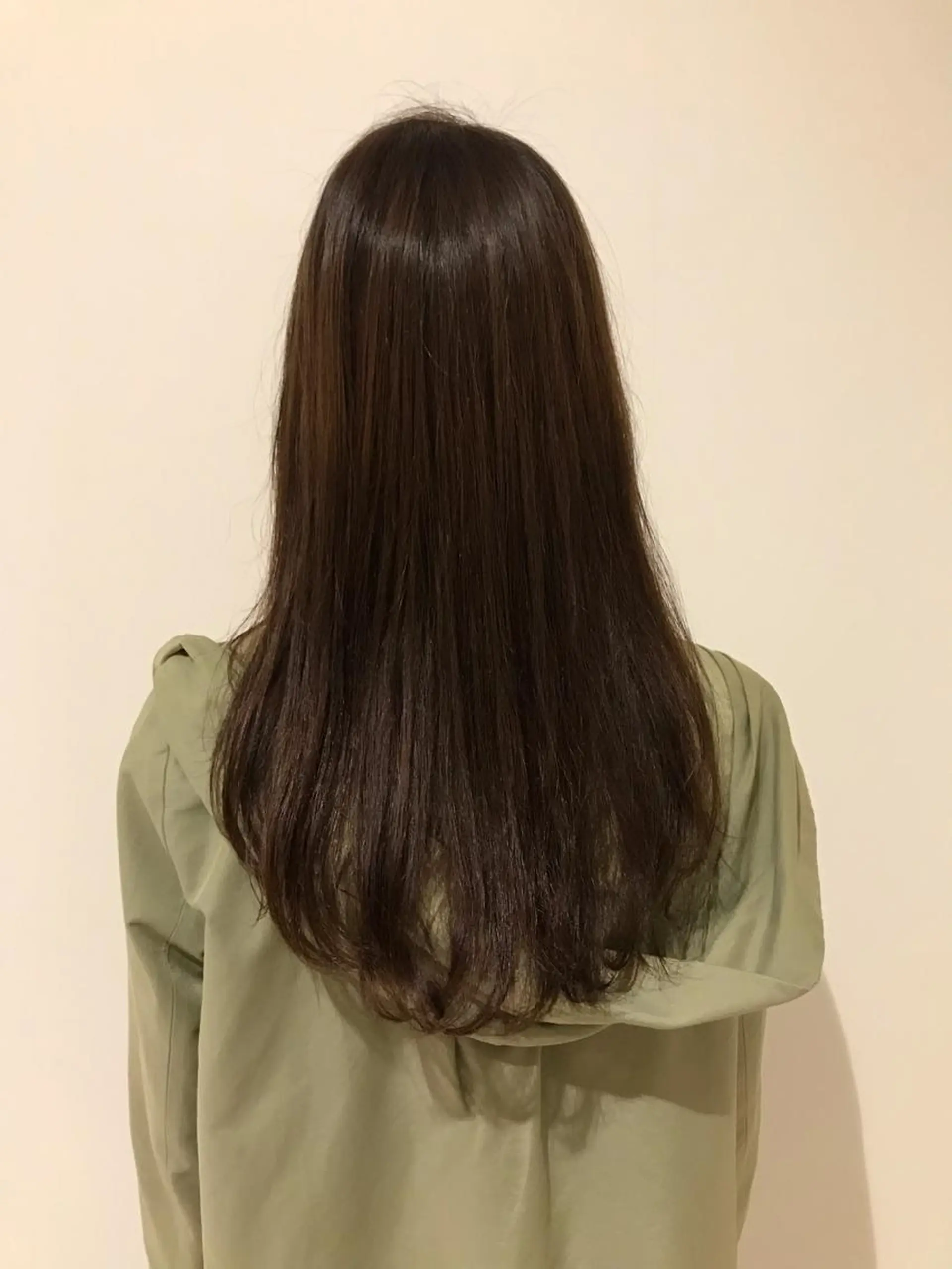 セミロング カラー ヘアアレンジ uka 東京ミッドタウン 六本木所属・🥀似合わせ🥀 柔らかカラー・タイトのヘアスタイル