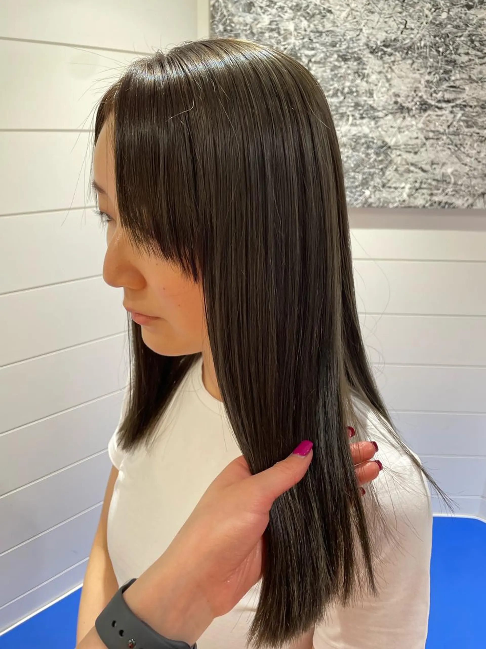 セミロング ハイライト 柔らかい透明感カラー 🎀maria🎀のヘアスタイル