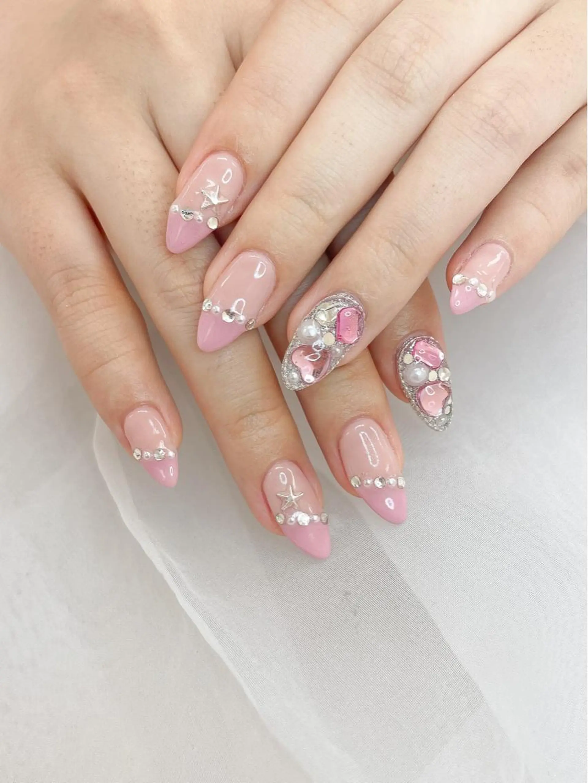 ネイル ハンドネイル 五十嵐 美智のネイルデザイン